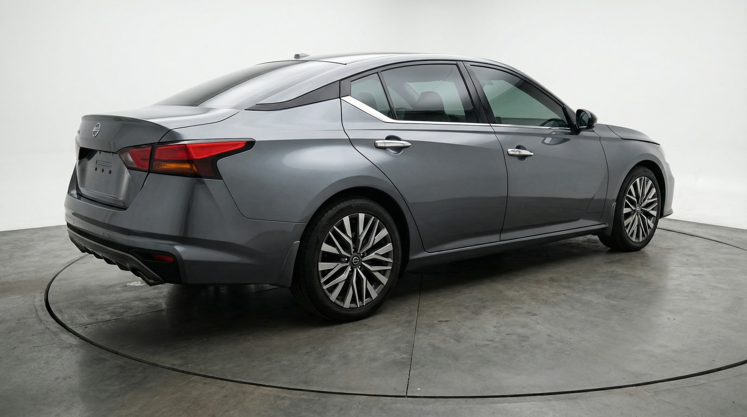 Thumbnail: 2025 Nissan Altima - 7