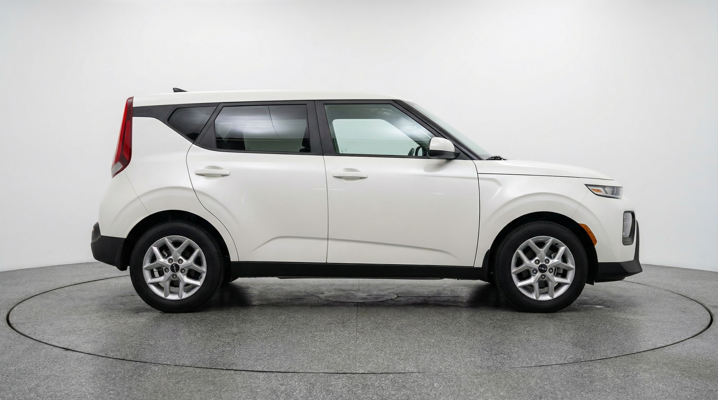 Thumbnail: 2025 Kia Soul - 8