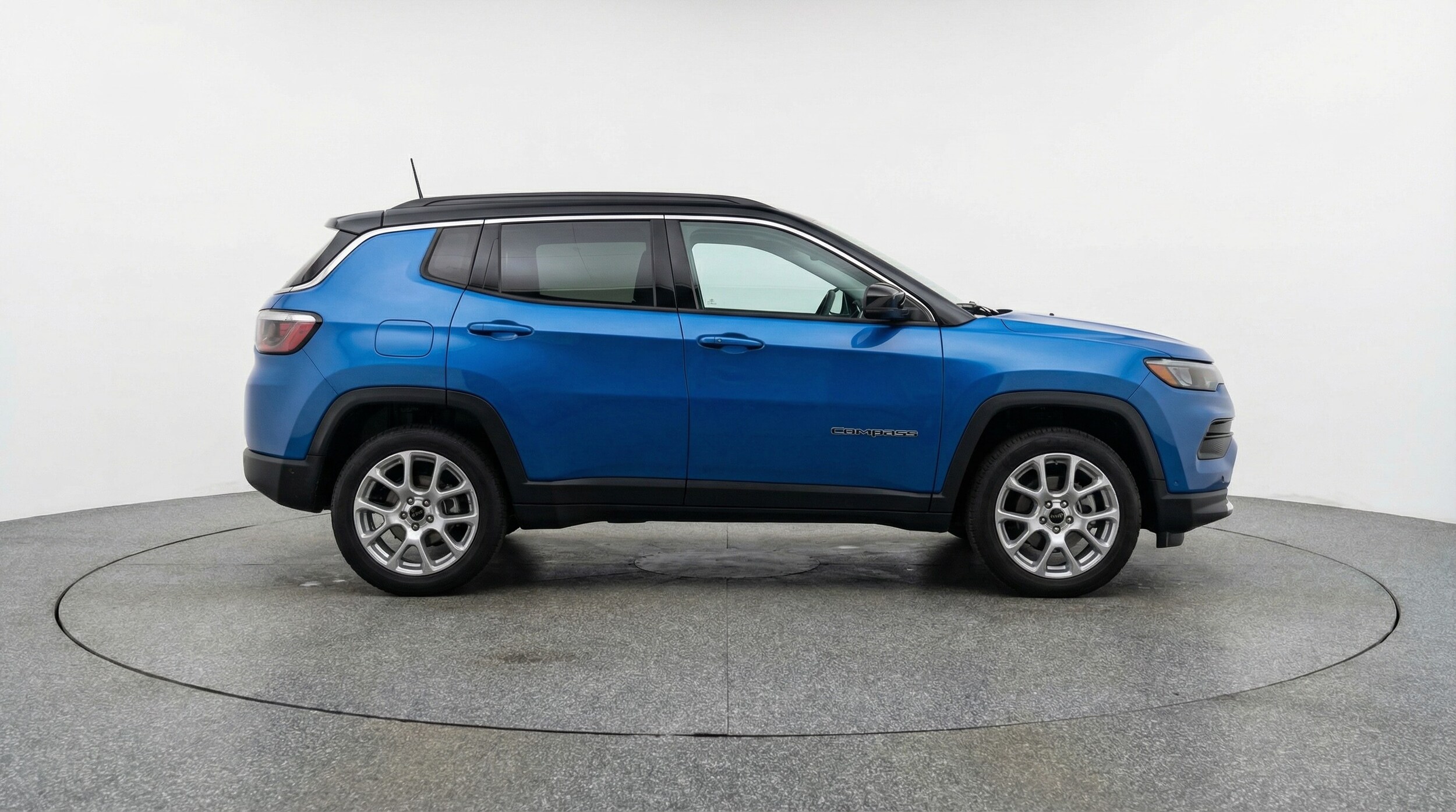 Thumbnail: 2025 Jeep Compass - 8