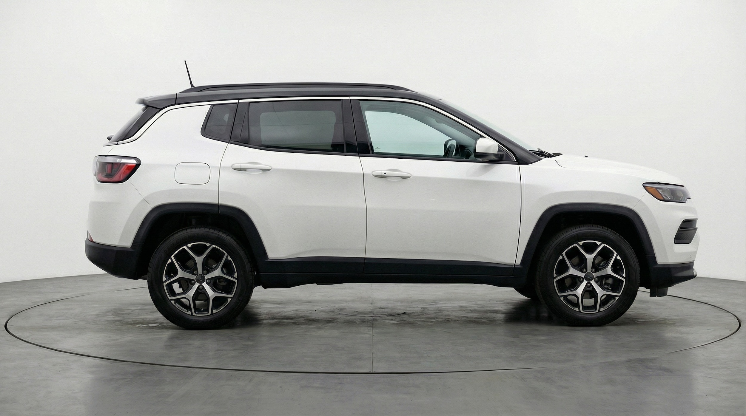 Thumbnail: 2025 Jeep Compass - 8