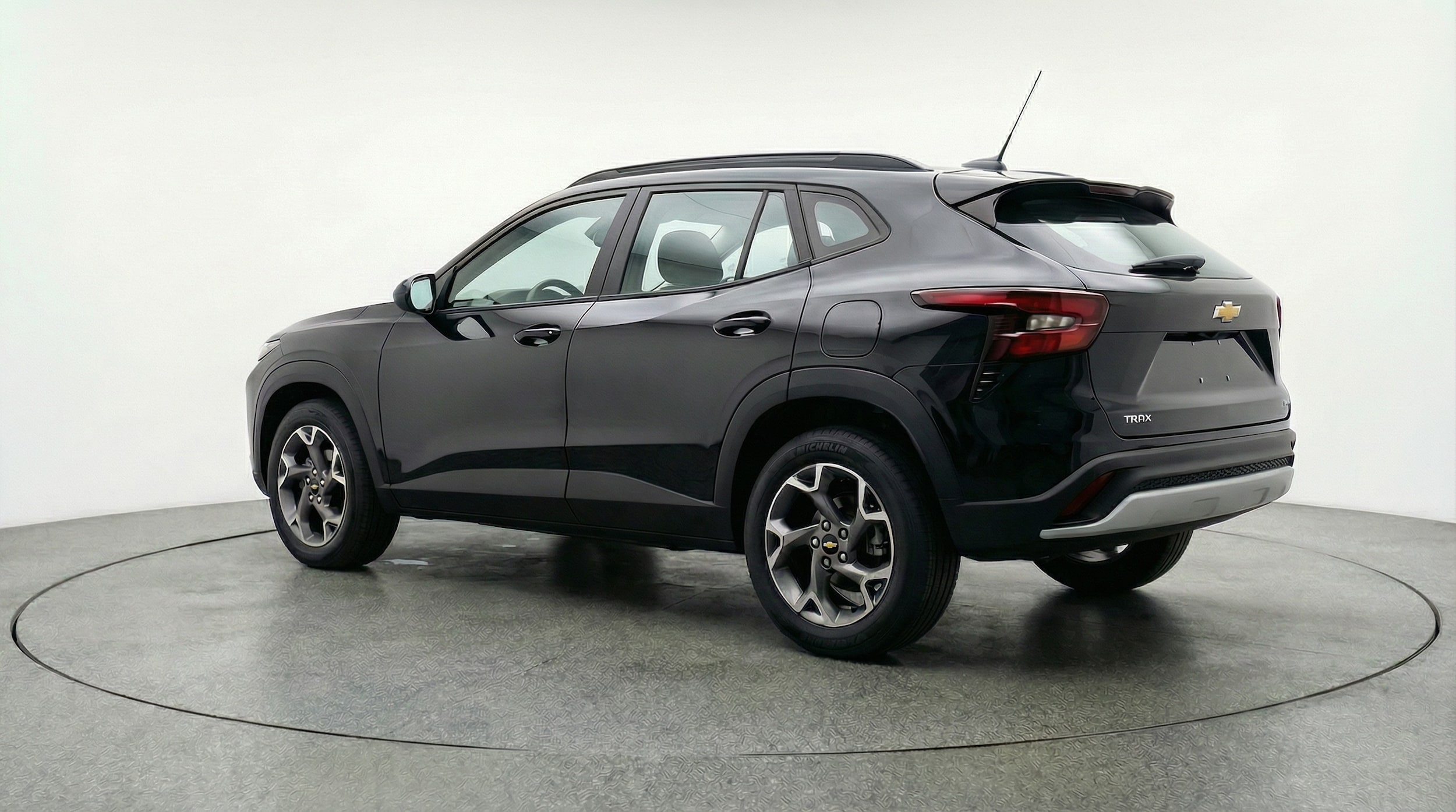 Thumbnail: 2025 Chevrolet Trax - 5