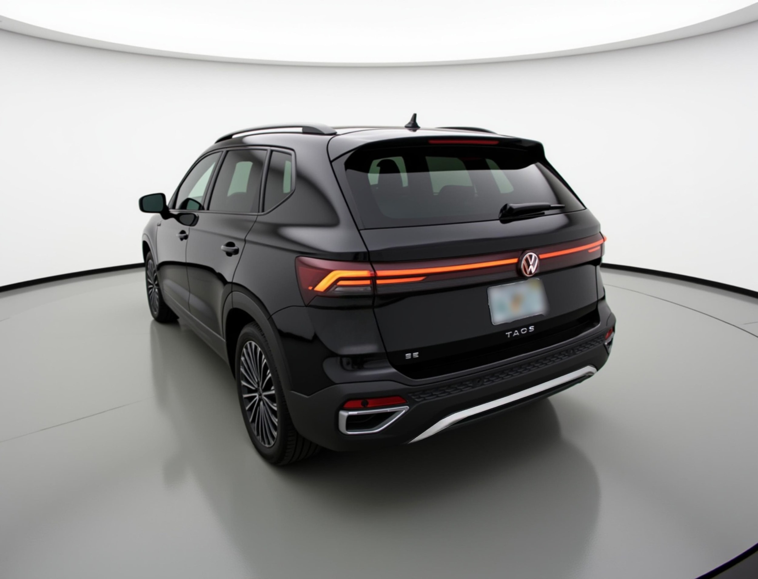 Thumbnail: 2025 Volkswagen Taos - 5