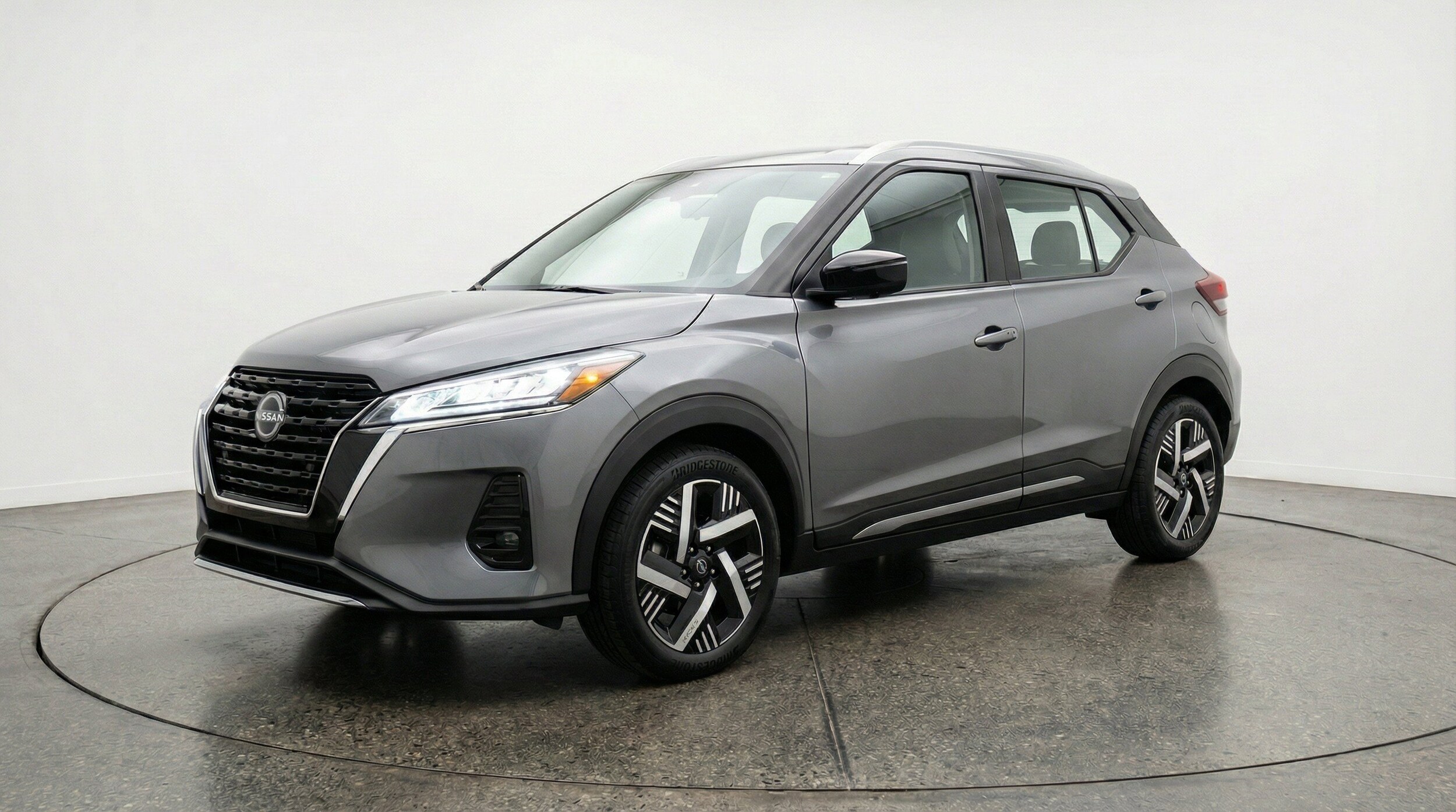 Thumbnail: 2026 Nissan Kicks - 3