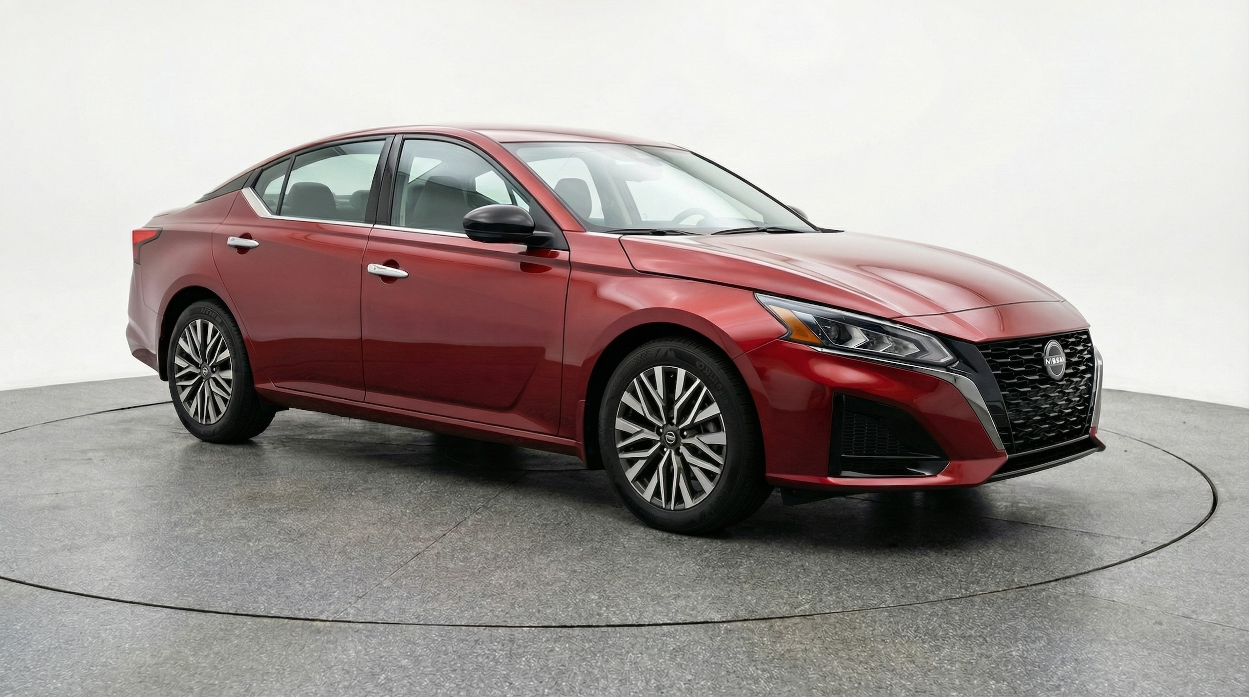 Thumbnail: 2025 Nissan Altima - 1