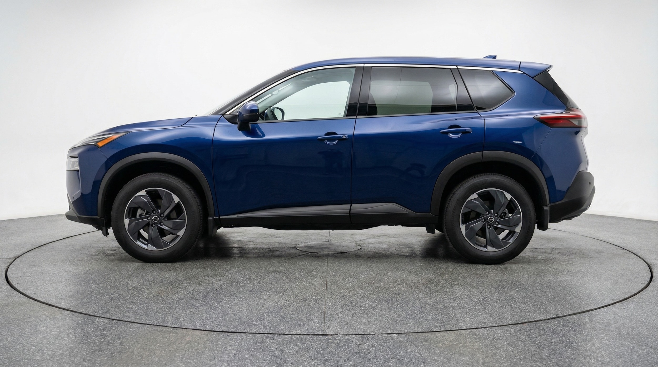 Thumbnail: 2025 Nissan Rogue - 4