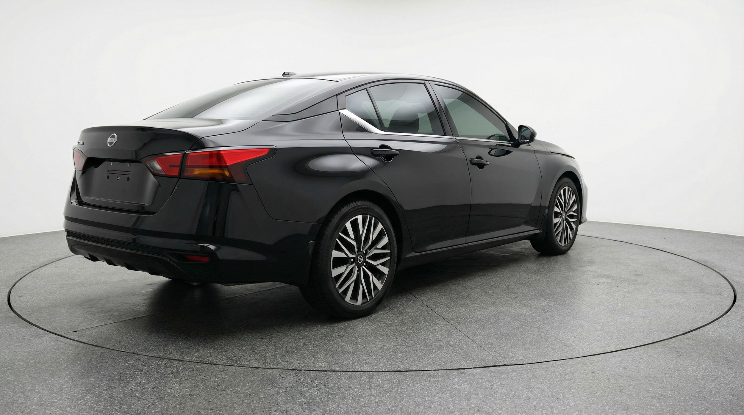 Thumbnail: 2025 Nissan Altima - 7