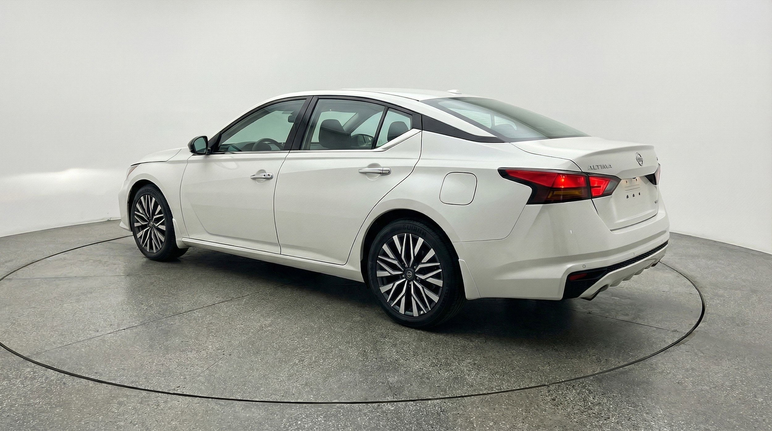 Thumbnail: 2025 Nissan Altima - 6