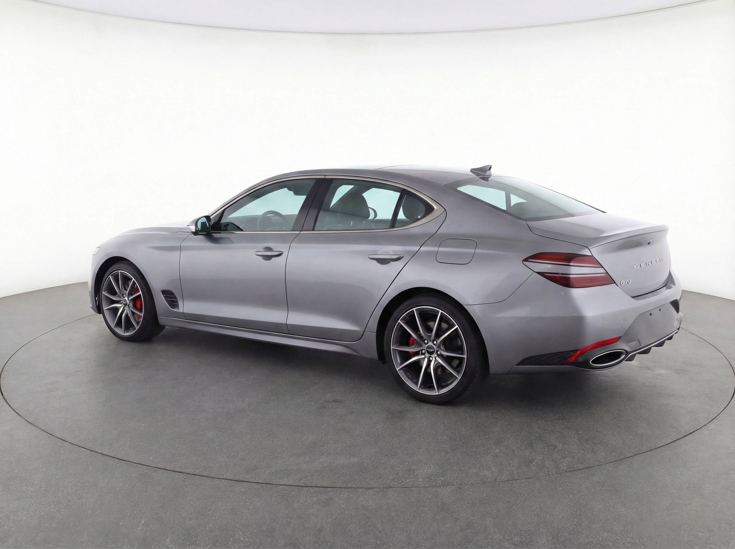 Thumbnail: 2025 Genesis G70 - 6