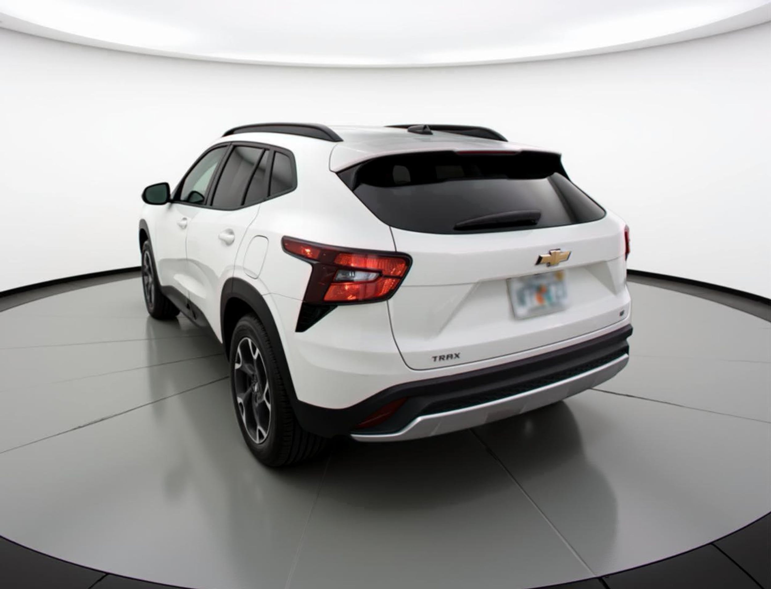 Thumbnail: 2025 Chevrolet Trax - 5