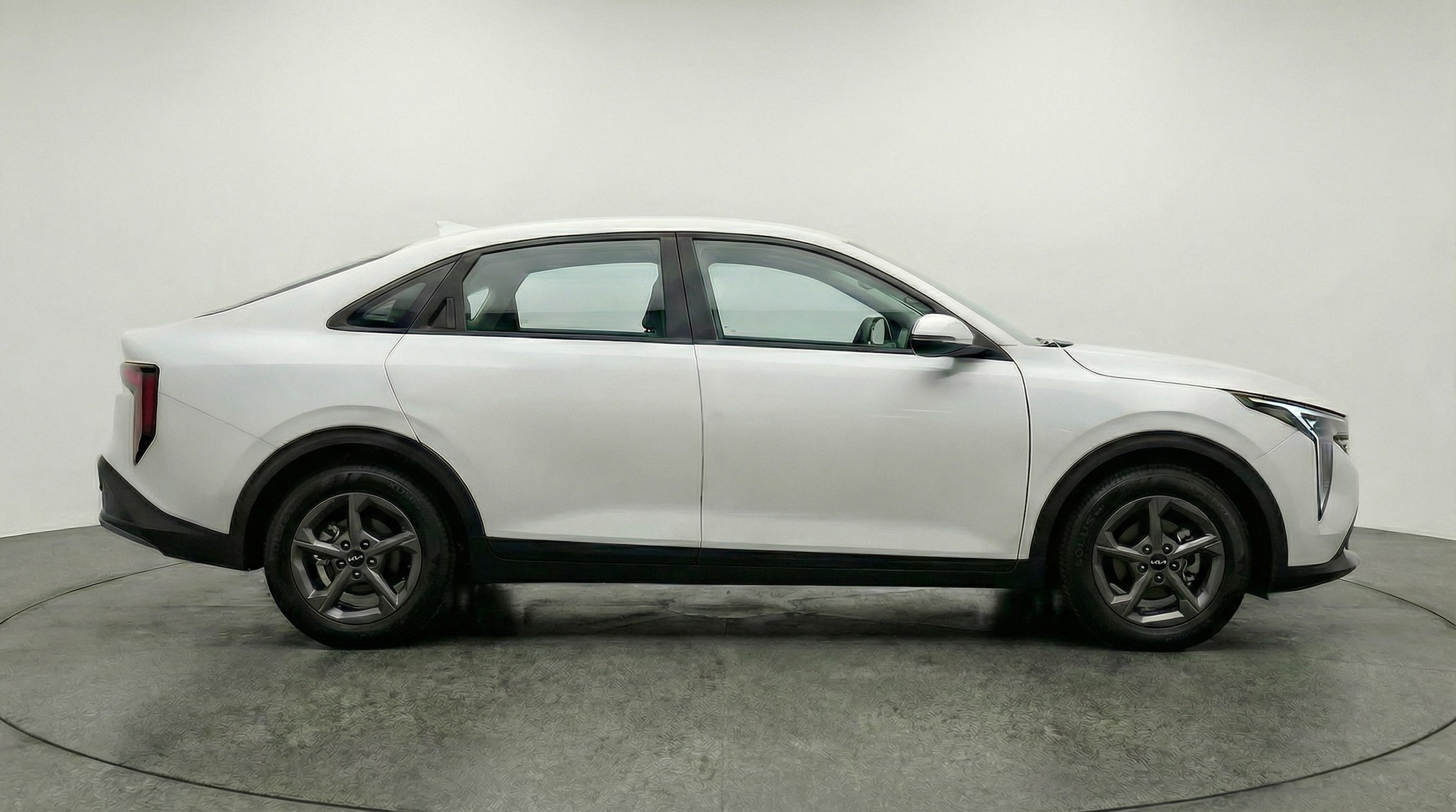 Thumbnail: 2025 Kia K4 - 8