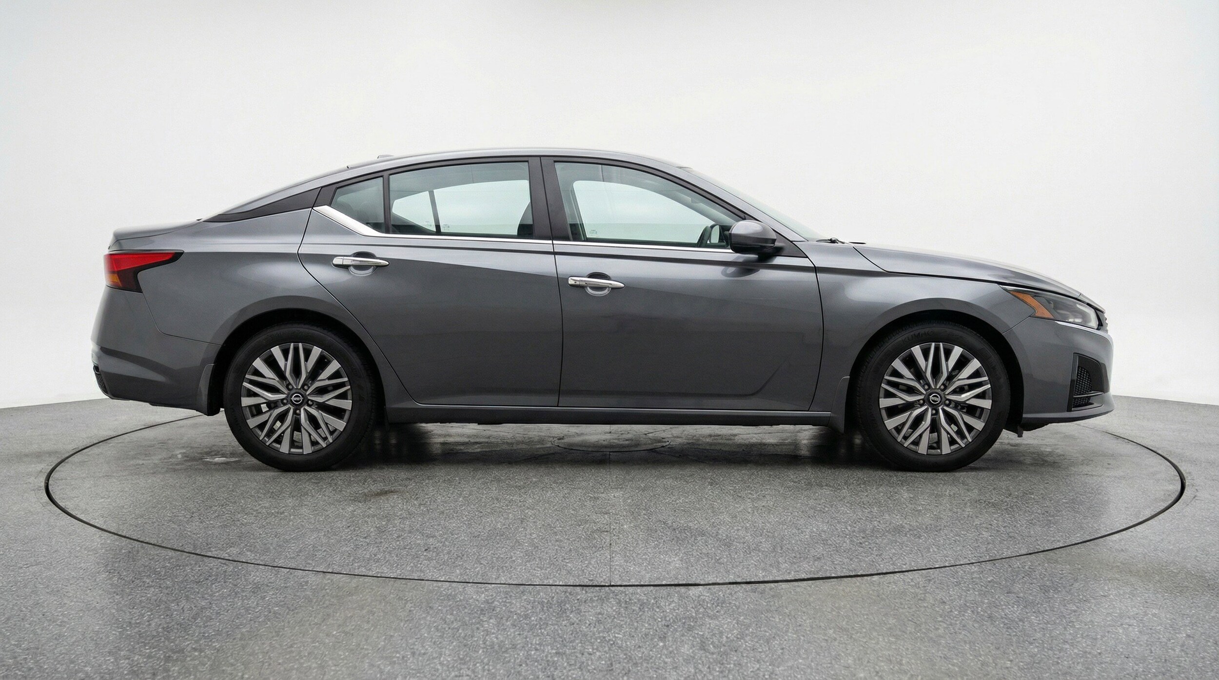 Thumbnail: 2025 Nissan Altima - 11