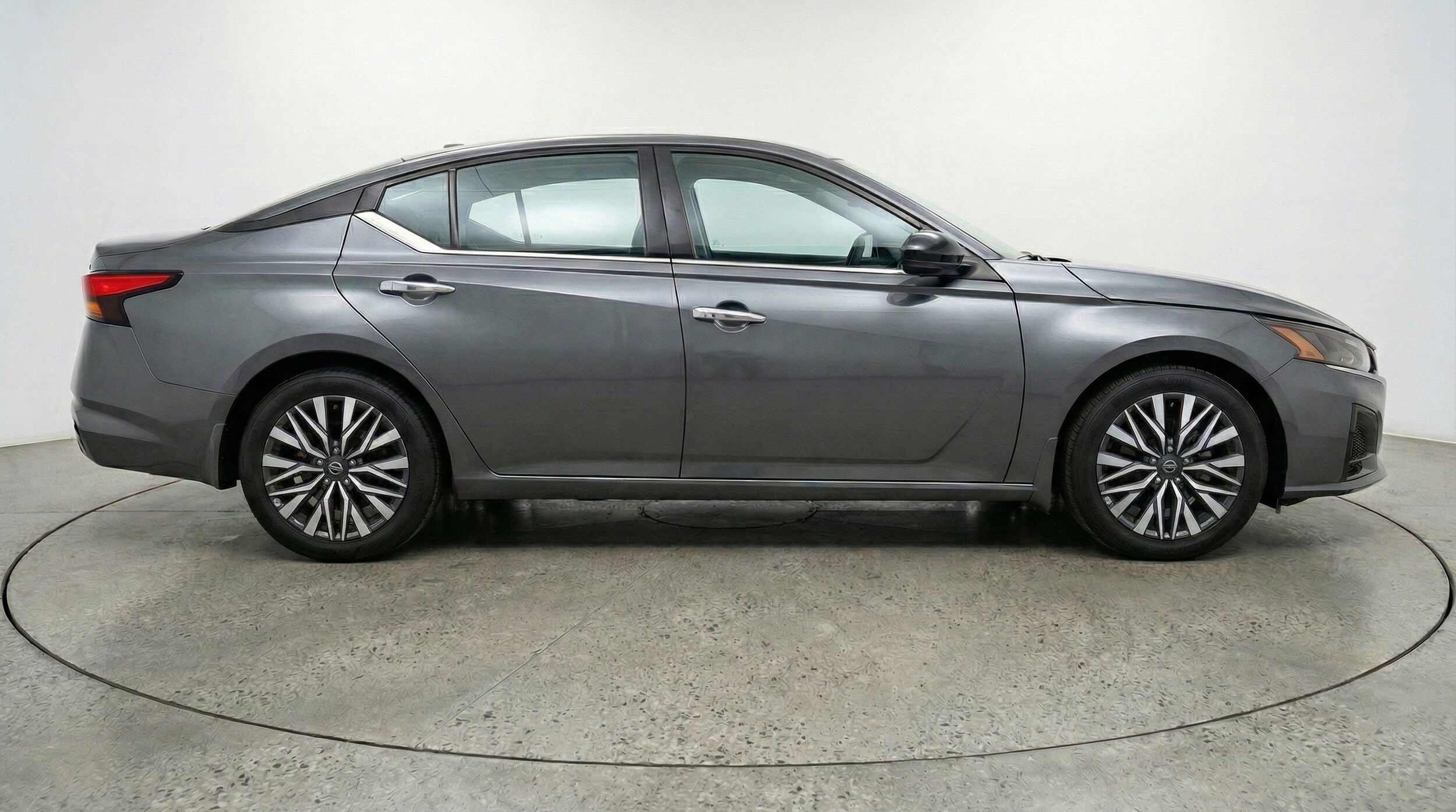 Thumbnail: 2025 Nissan Altima - 11