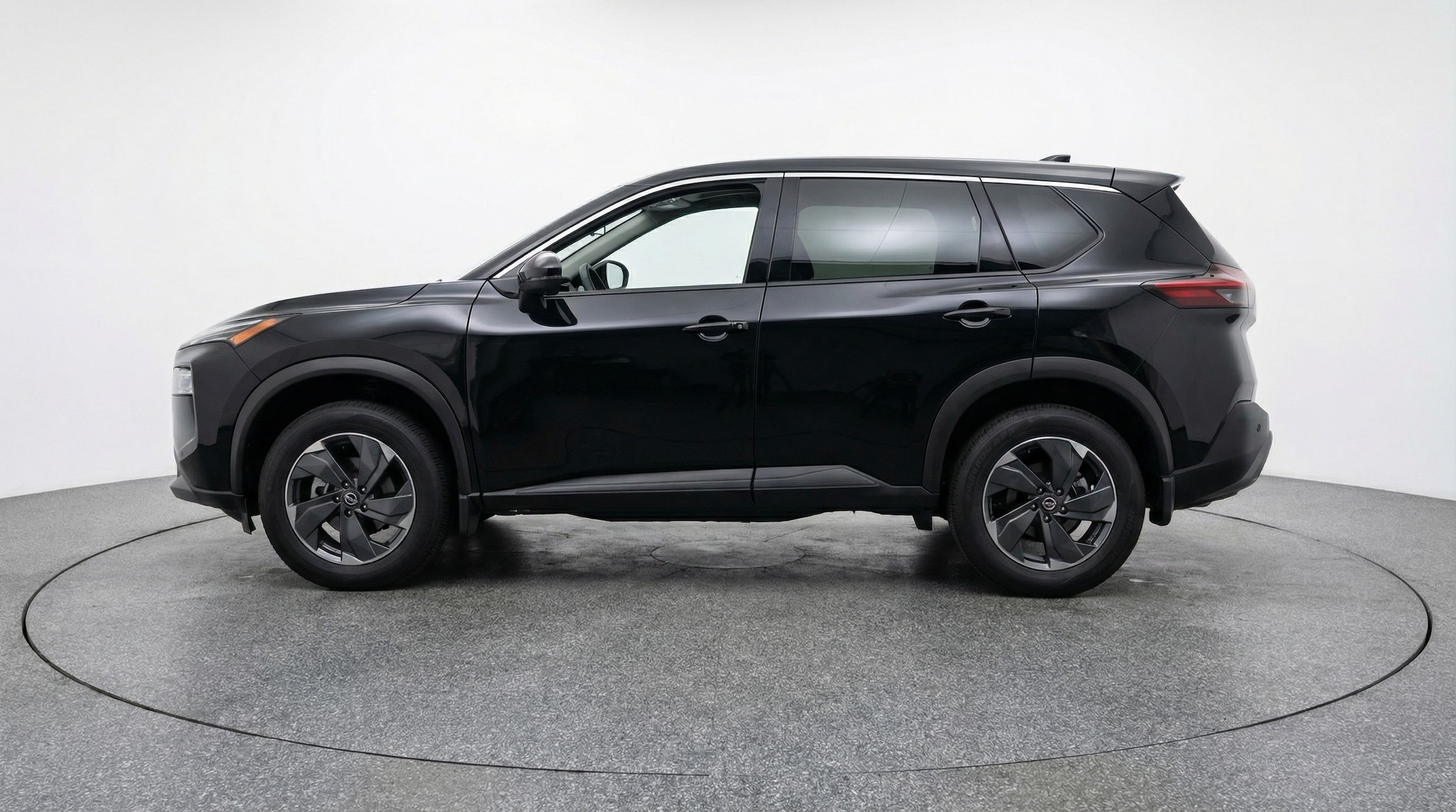 Thumbnail: 2025 Nissan Rogue - 4