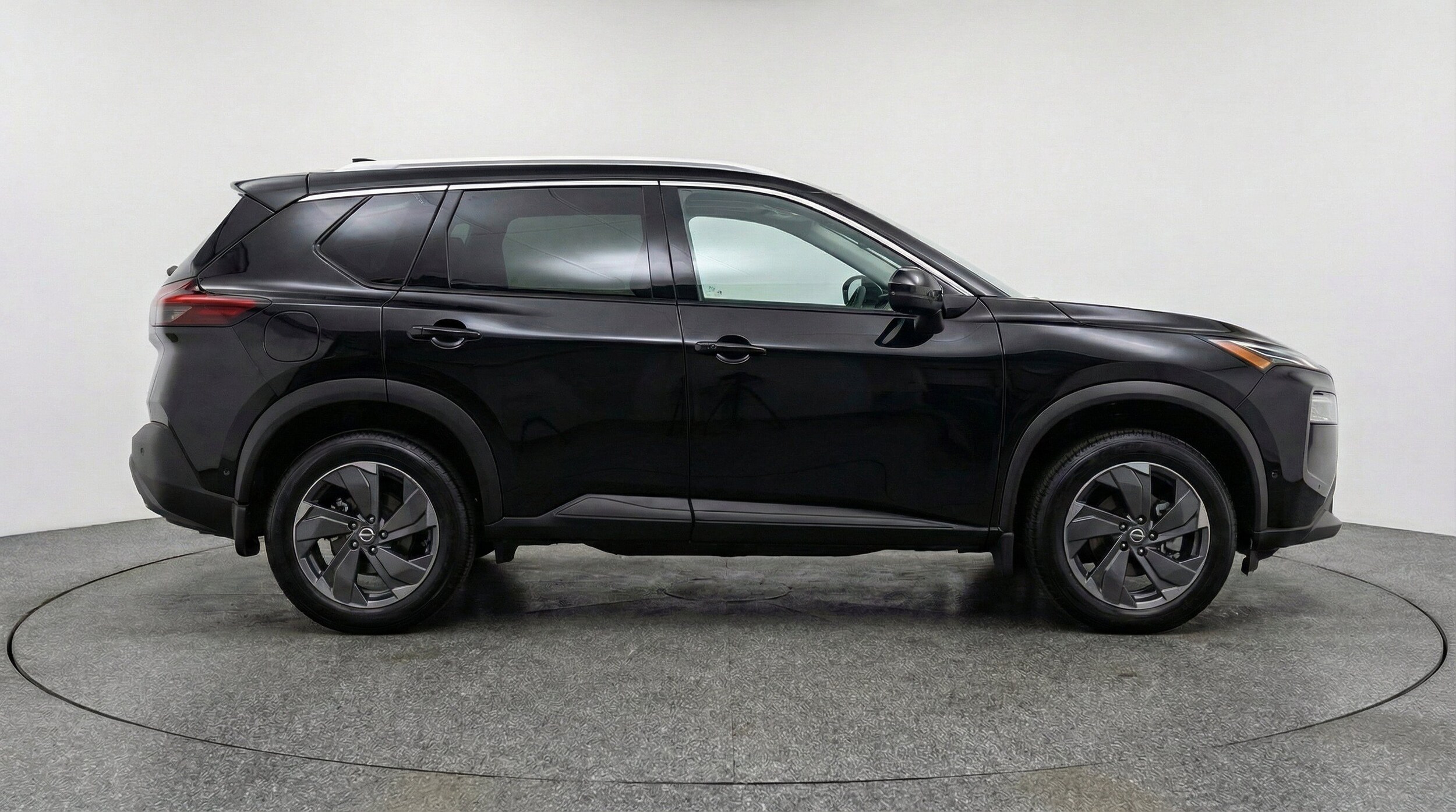 Thumbnail: 2025 Nissan Rogue - 11