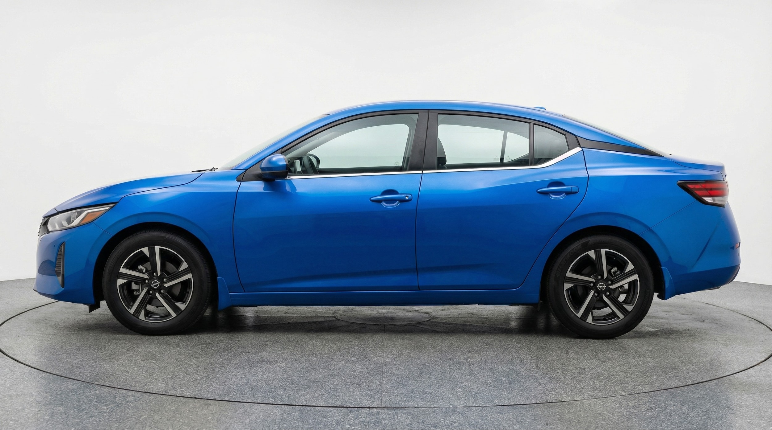 Thumbnail: 2025 Nissan Sentra - 4