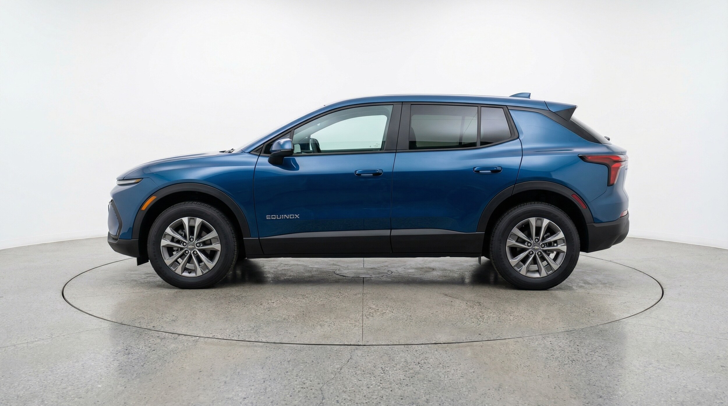 Thumbnail: 2025 Chevrolet Equinox - 4