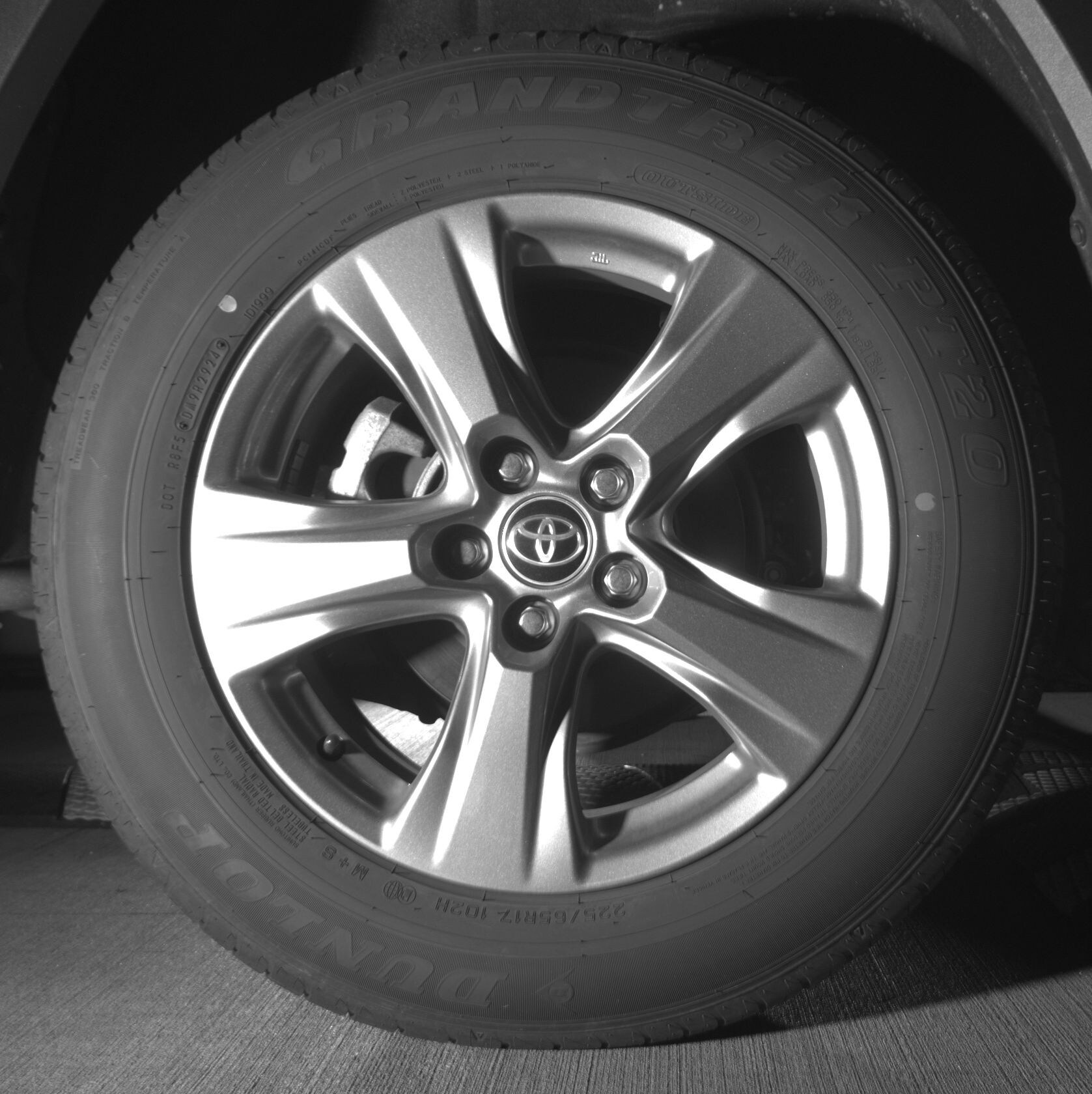 Thumbnail: 2025 Toyota RAV4 - 12