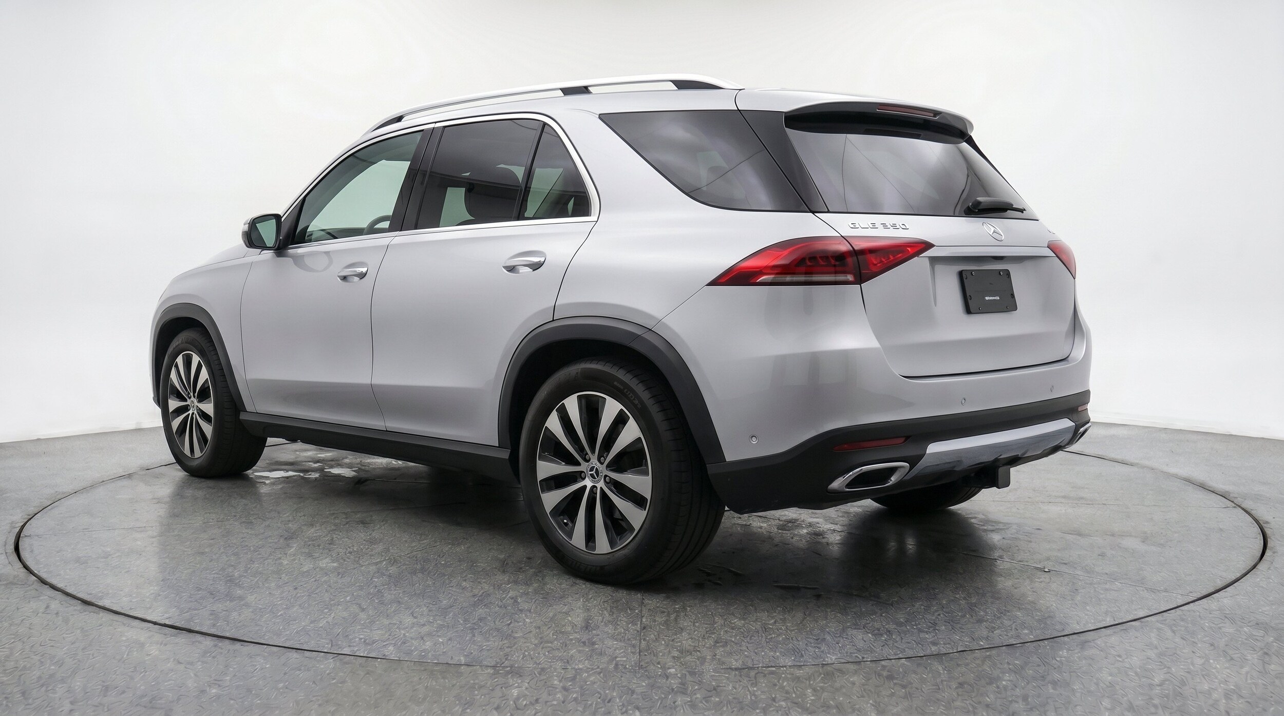 Thumbnail: 2026 Mercedes-Benz GLE - 6