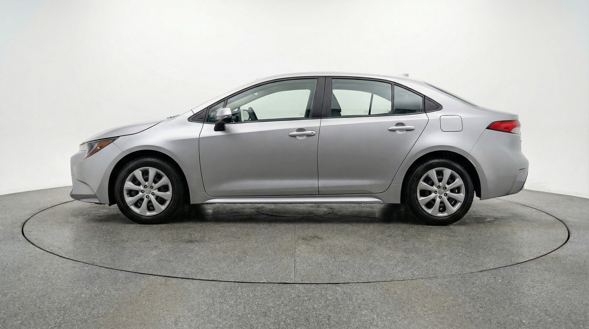 Thumbnail: 2025 Toyota Corolla - 5