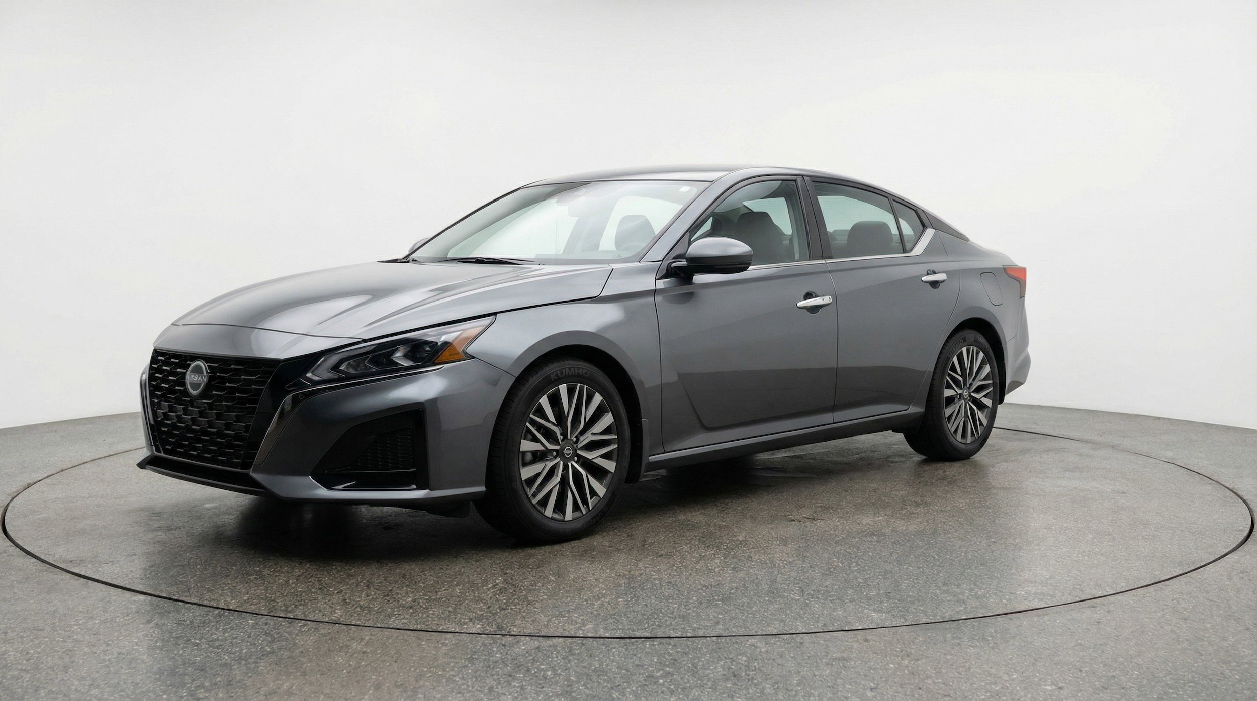 Thumbnail: 2025 Nissan Altima - 3