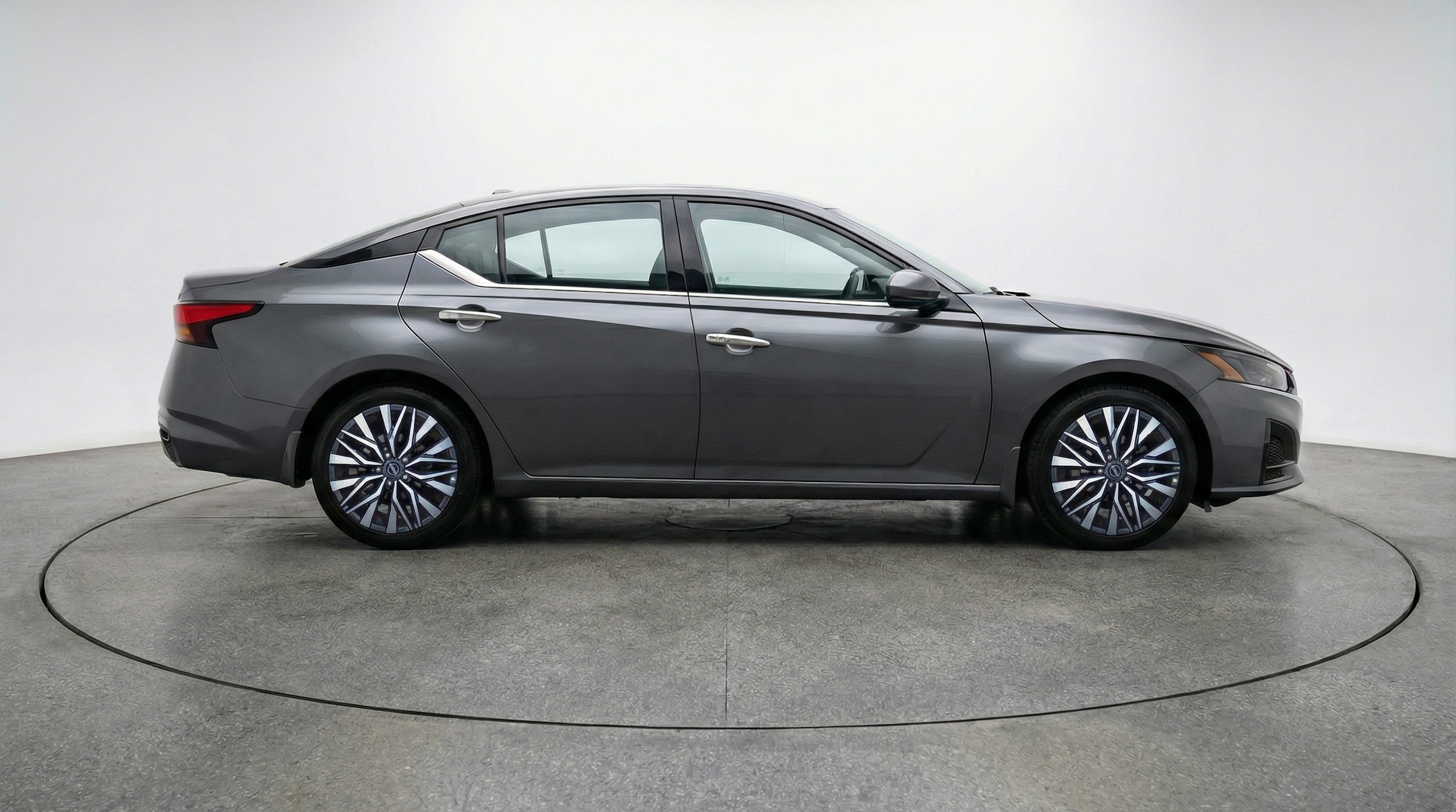 Thumbnail: 2025 Nissan Altima - 8