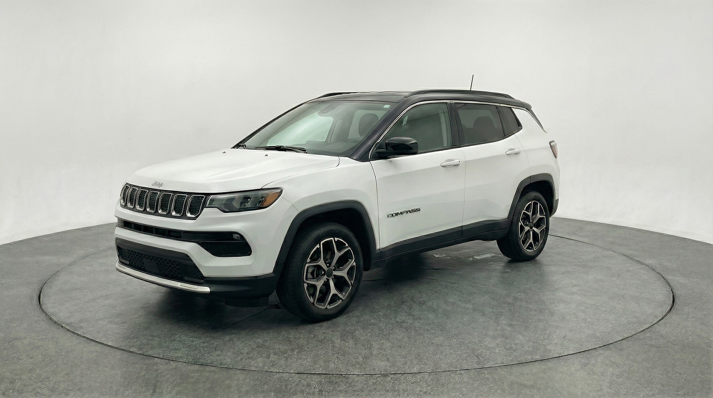 Thumbnail: 2025 Jeep Compass - 3