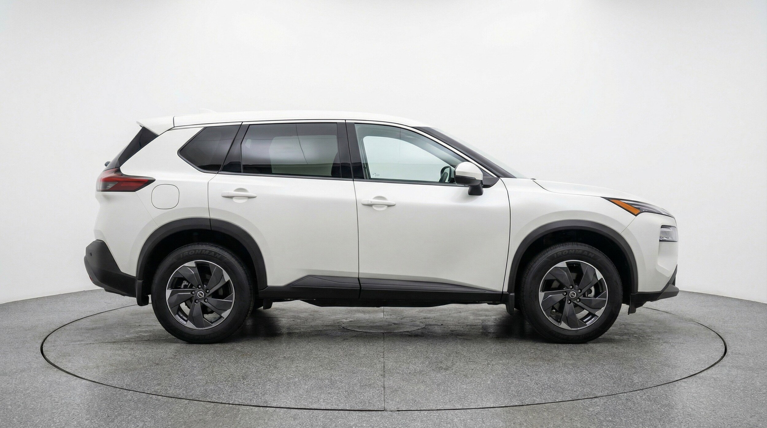 Thumbnail: 2025 Nissan Rogue - 11