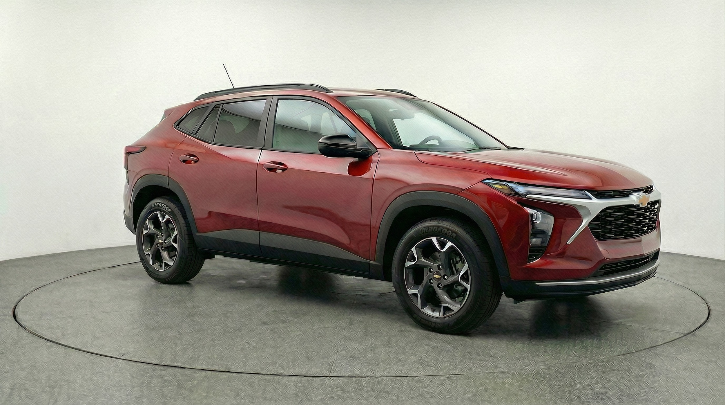 Thumbnail: 2025 Chevrolet Trax - 1