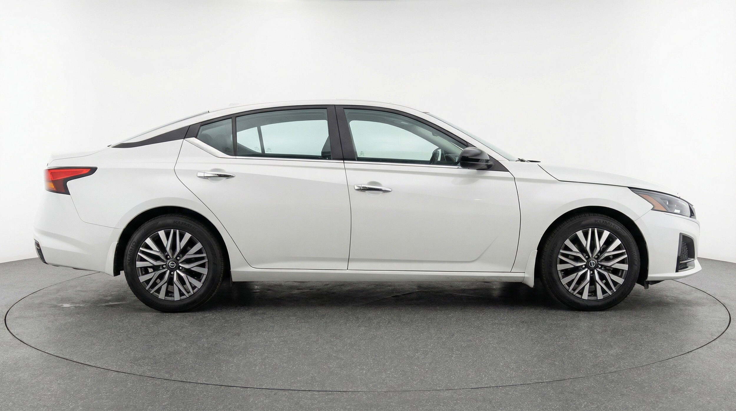 Thumbnail: 2025 Nissan Altima - 11