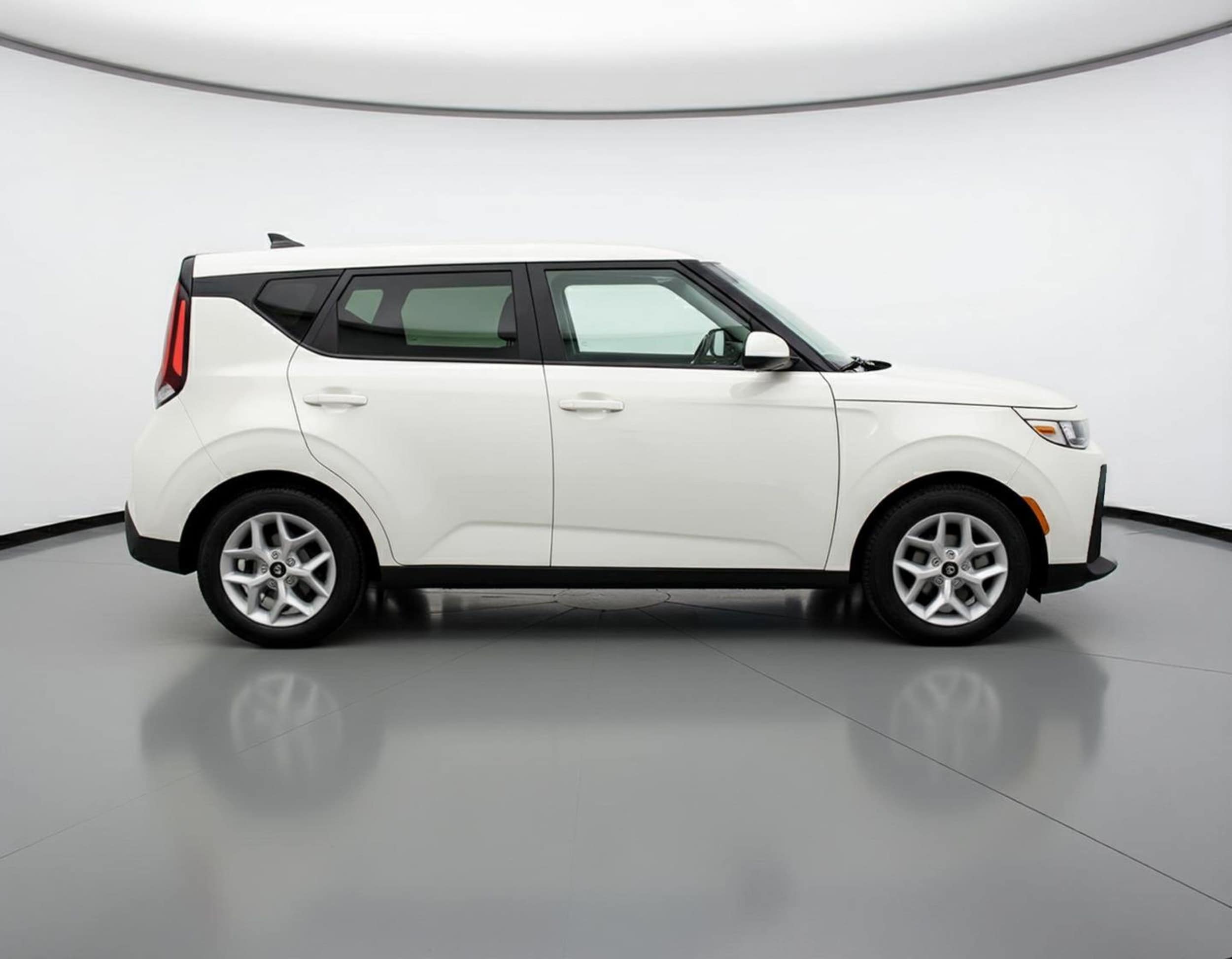 Thumbnail: 2025 Kia Soul - 11