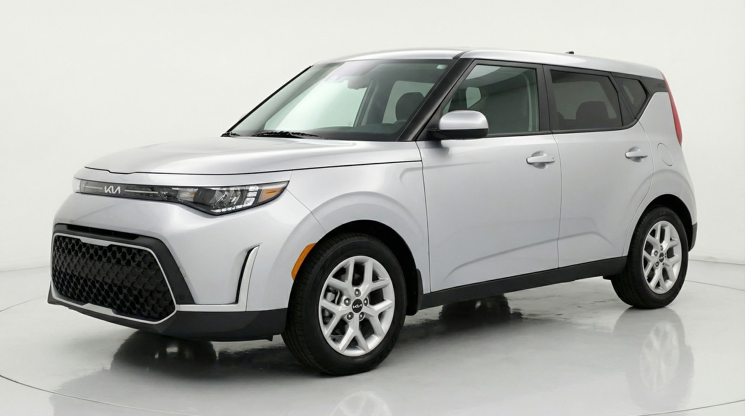Thumbnail: 2025 Kia Soul - 3