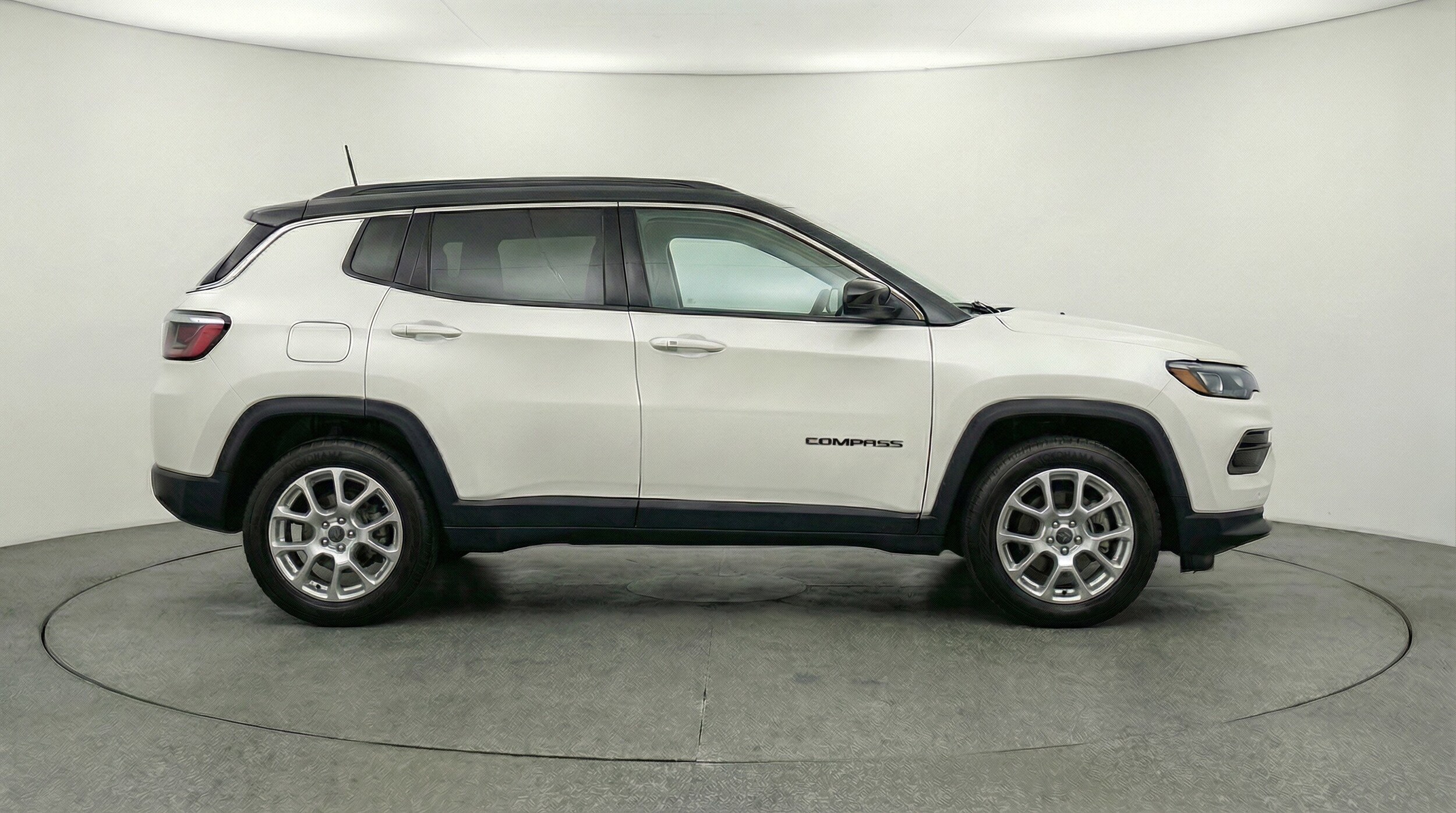 Thumbnail: 2025 Jeep Compass - 11