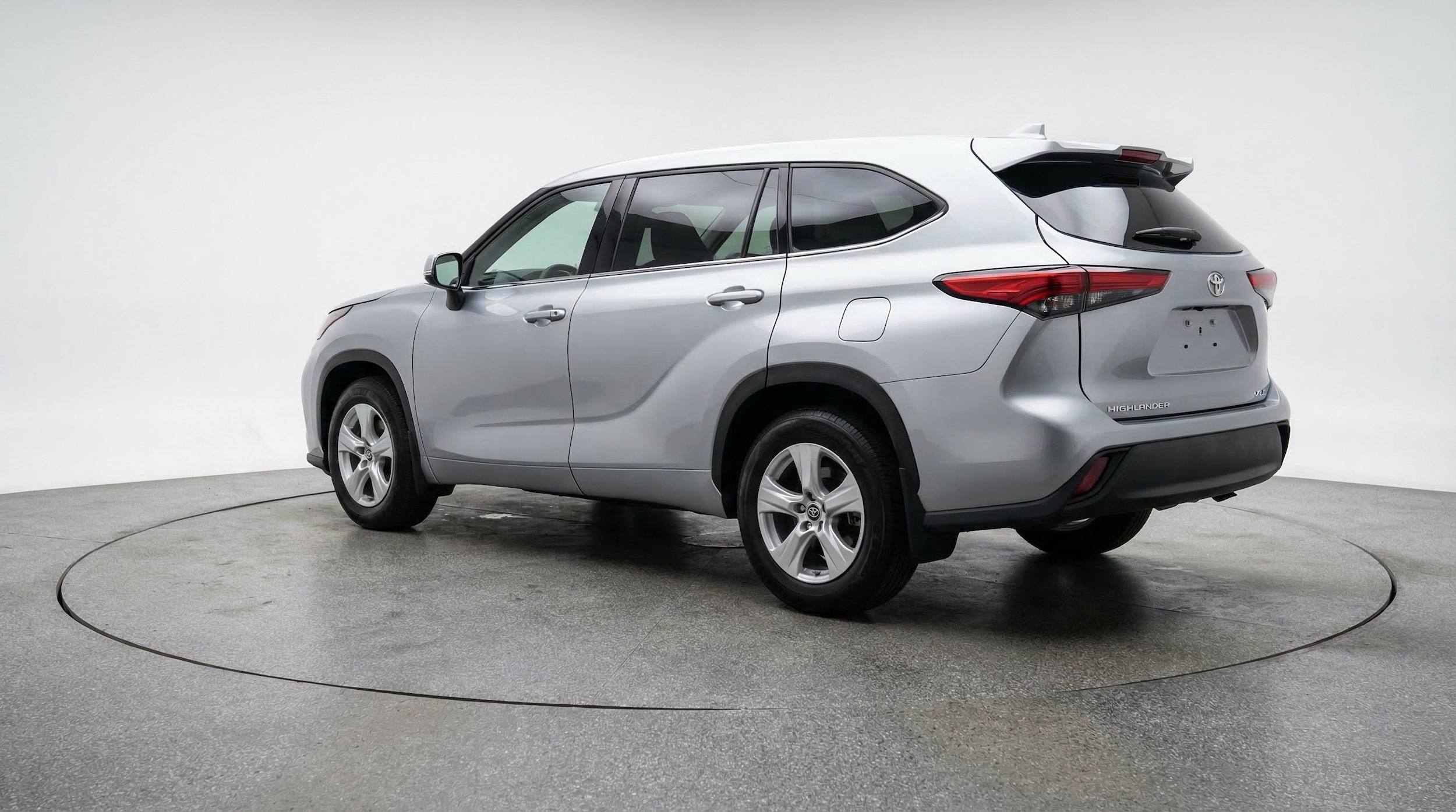 Thumbnail: 2025 Toyota Highlander - 6