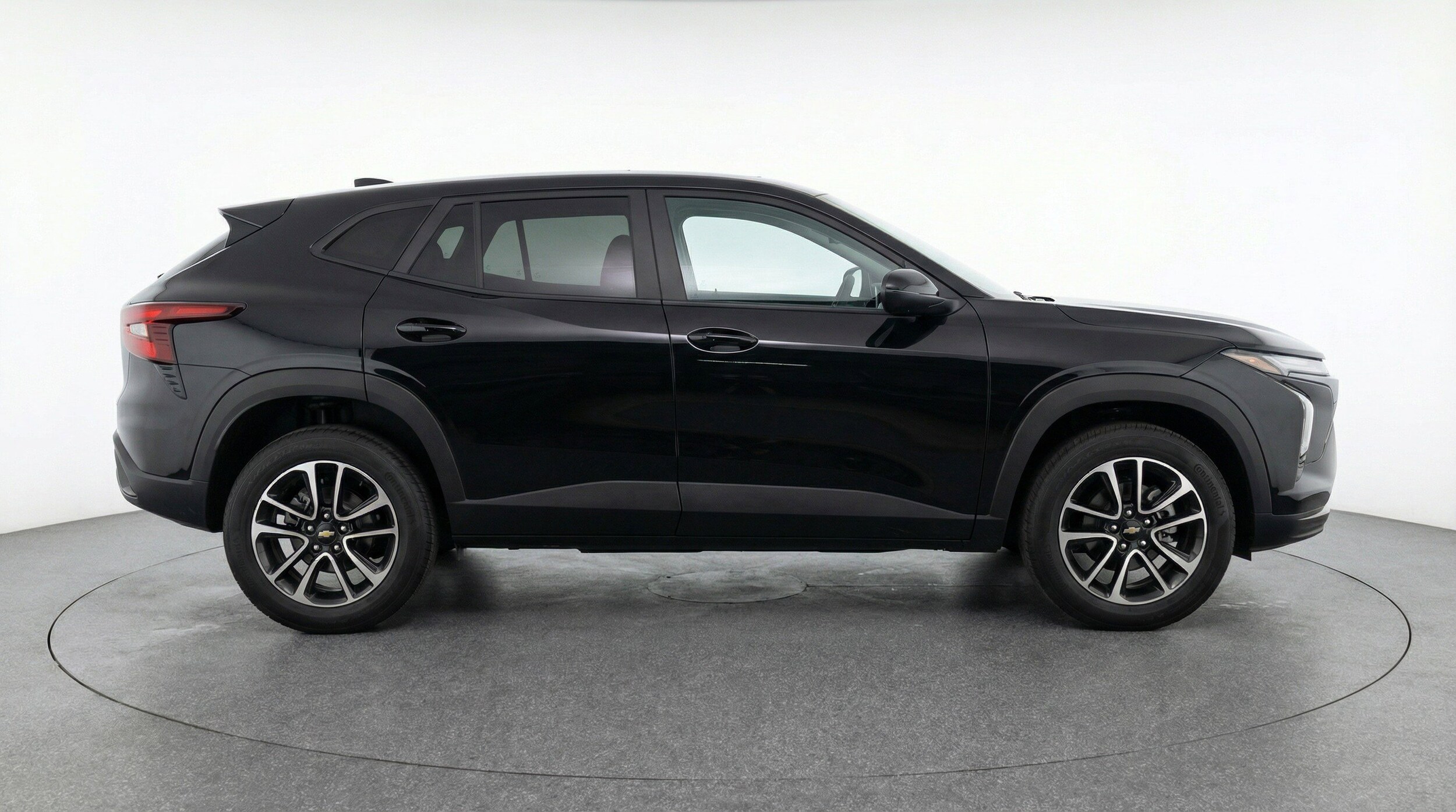 Thumbnail: 2025 Chevrolet TrailBlazer - 11