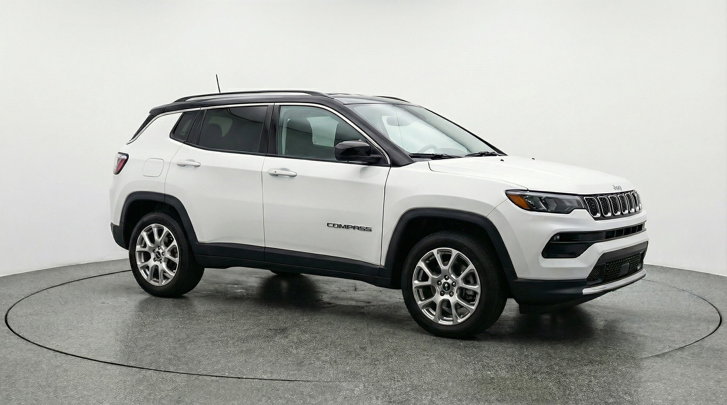 Thumbnail: 2025 Jeep Compass - 8
