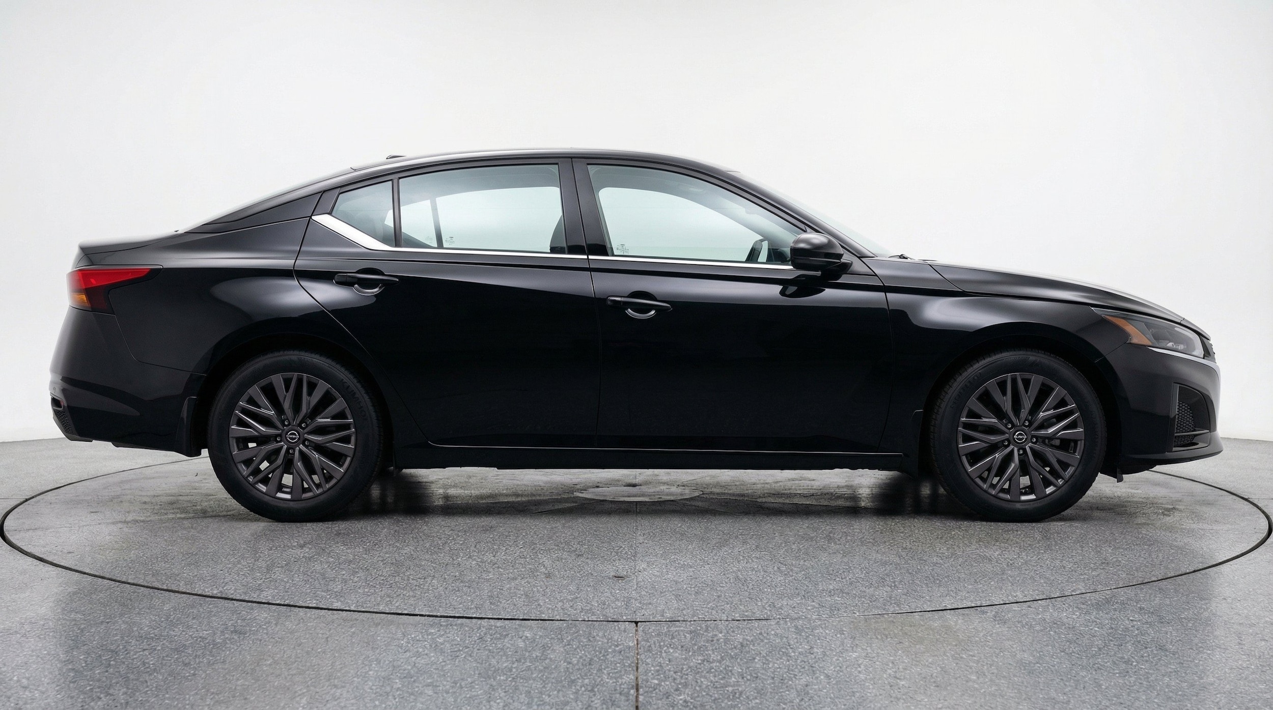 Thumbnail: 2026 Nissan Altima - 10
