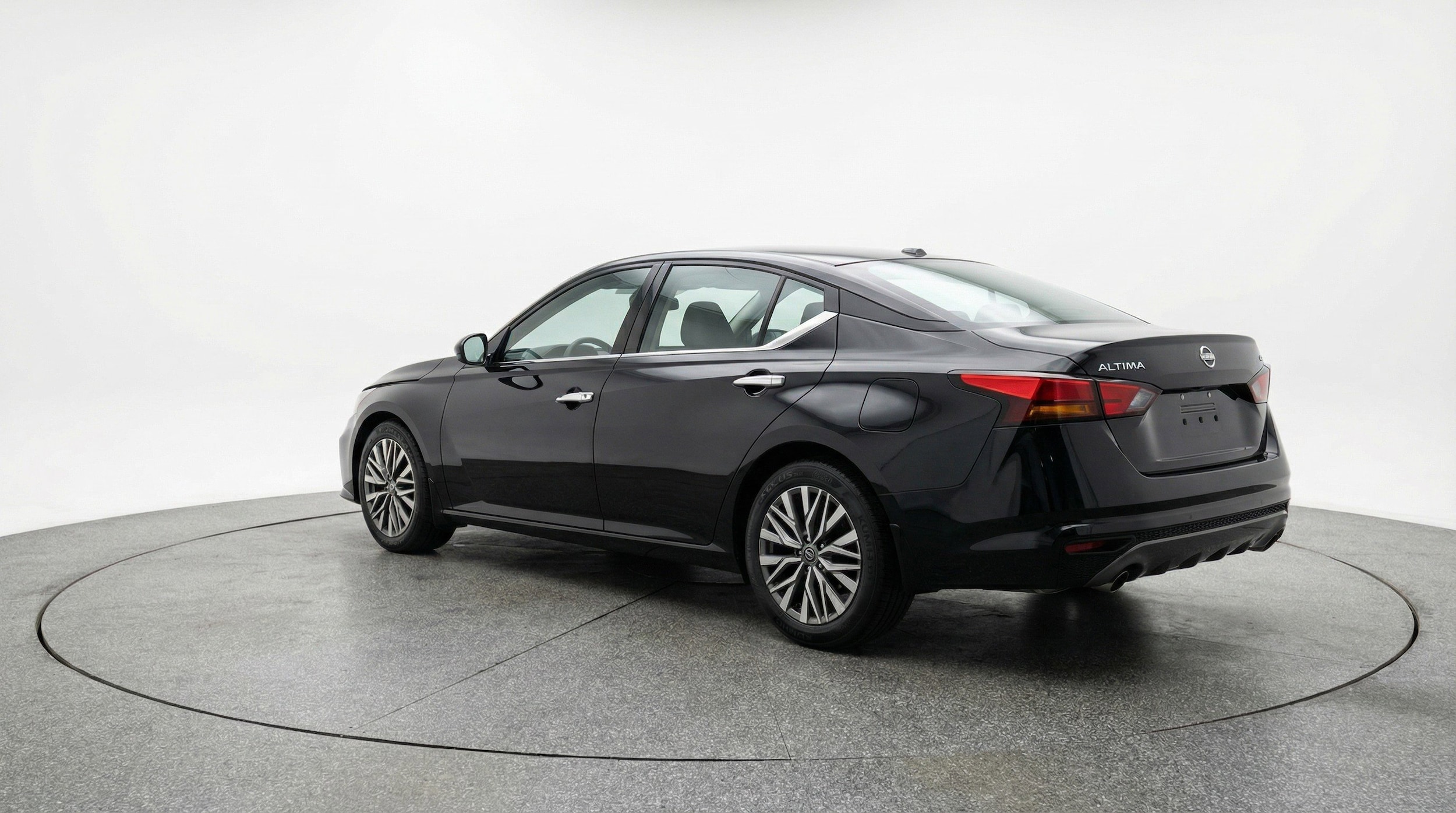 Thumbnail: 2025 Nissan Altima - 6