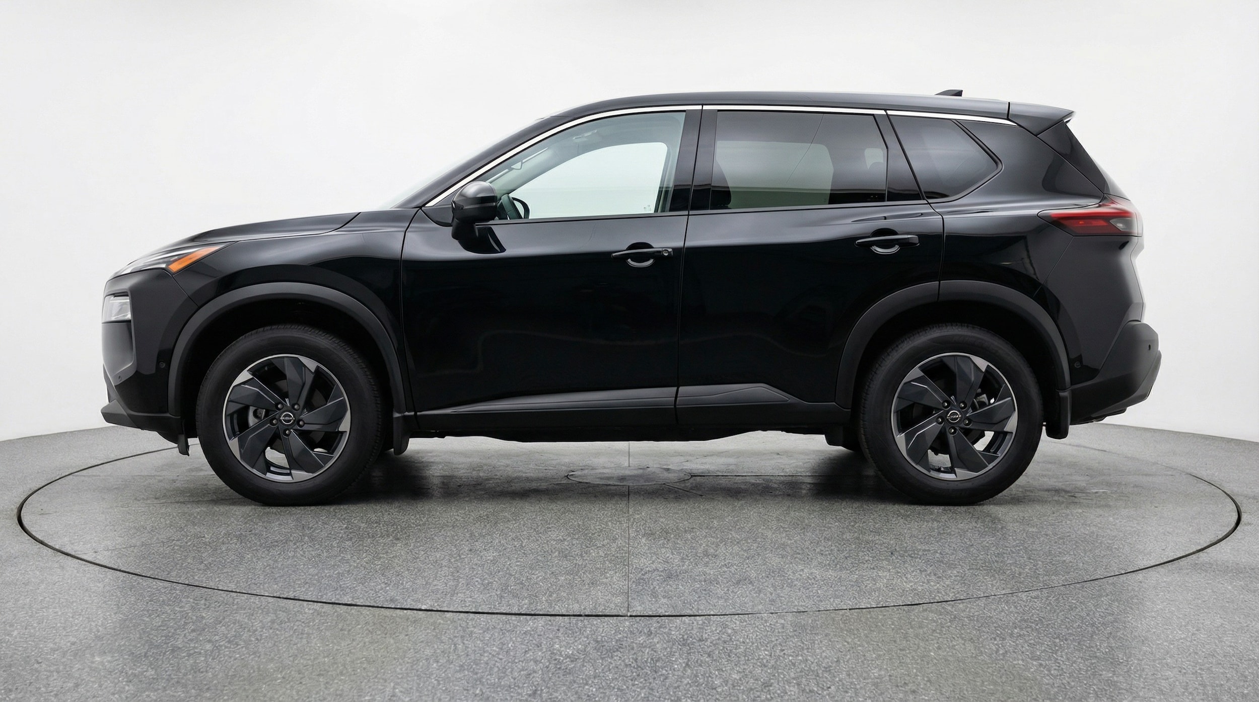 Thumbnail: 2025 Nissan Rogue - 4