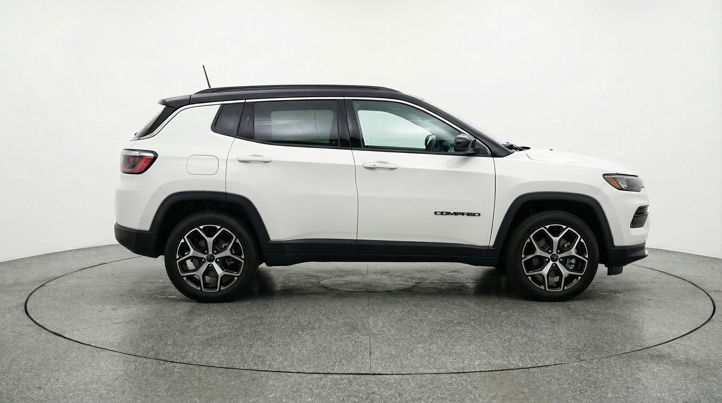 Thumbnail: 2025 Jeep Compass - 11