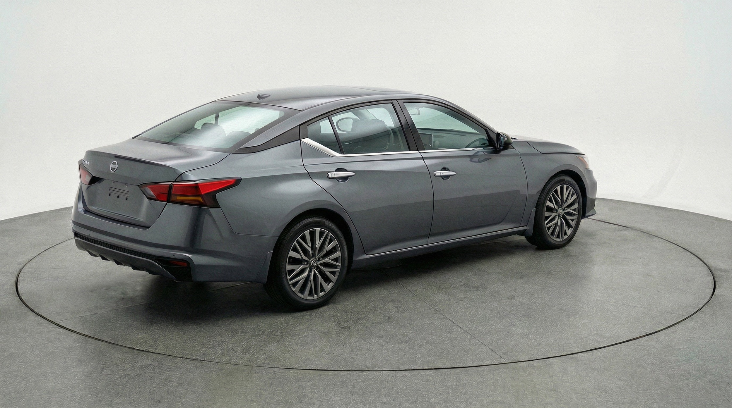 Thumbnail: 2025 Nissan Altima - 6