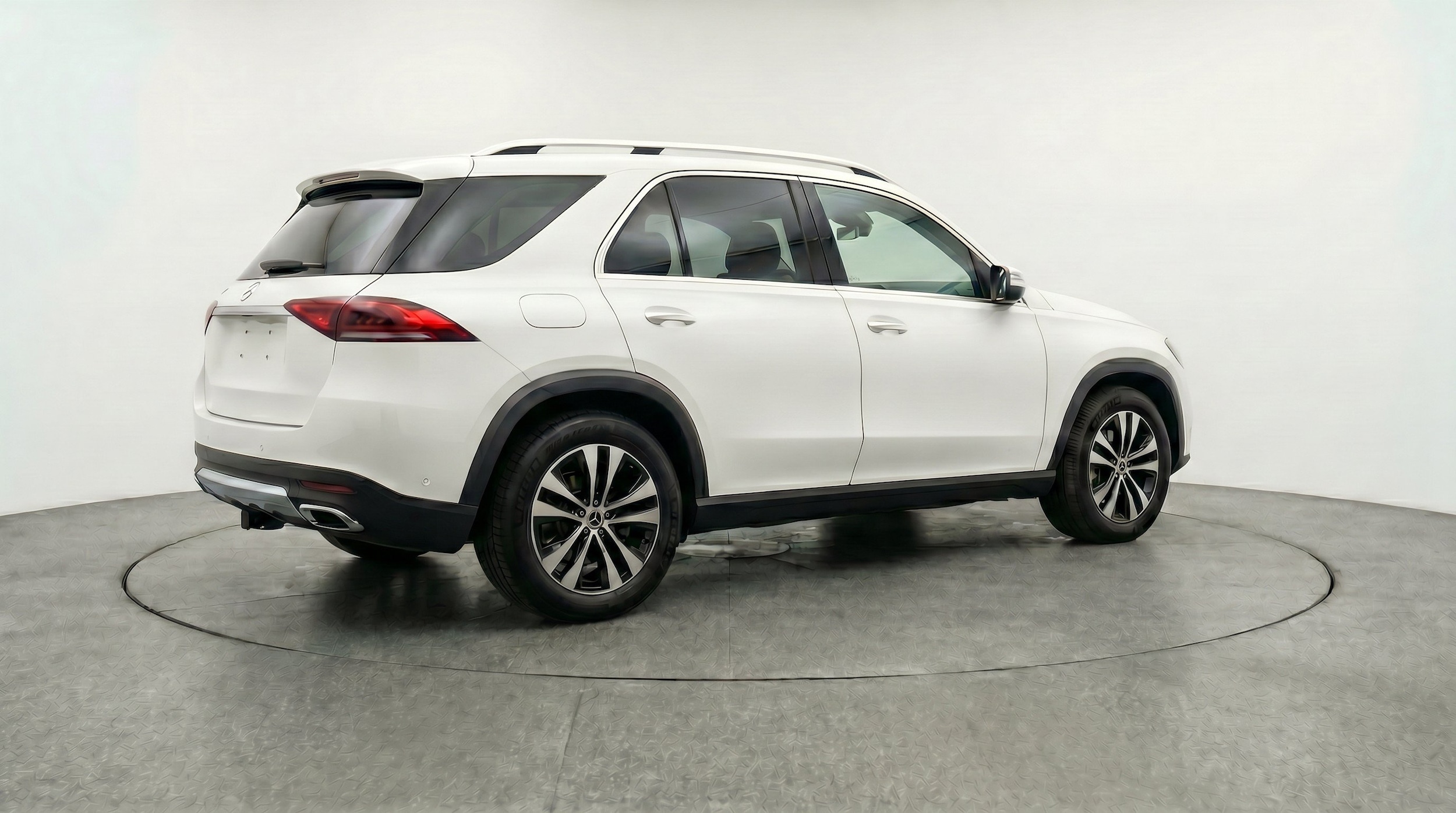 Thumbnail: 2026 Mercedes-Benz GLE - 9