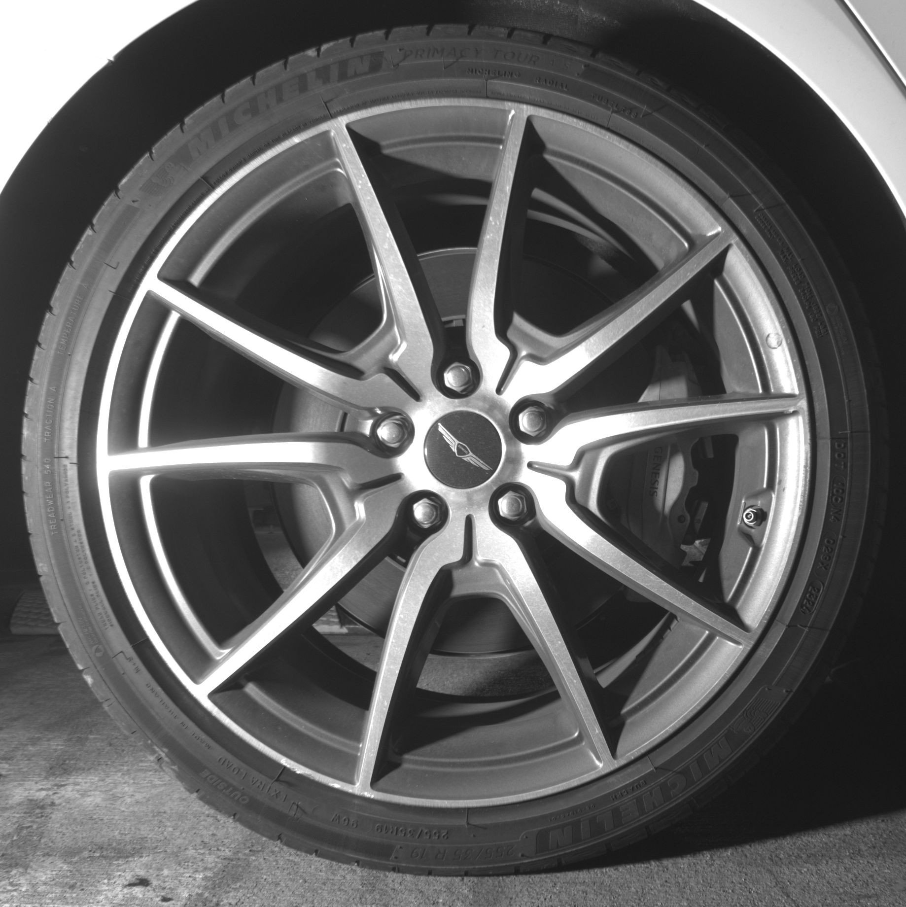 Thumbnail: 2025 Genesis G70 - 14