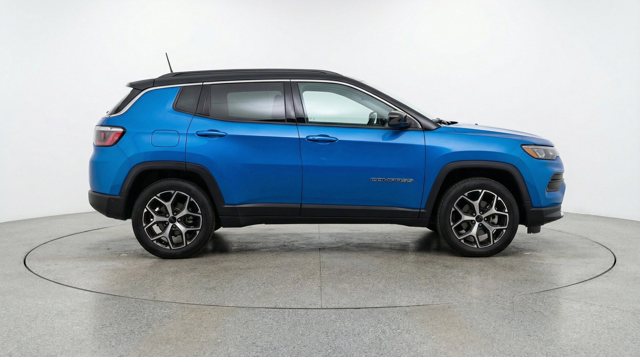 Thumbnail: 2025 Jeep Compass - 11