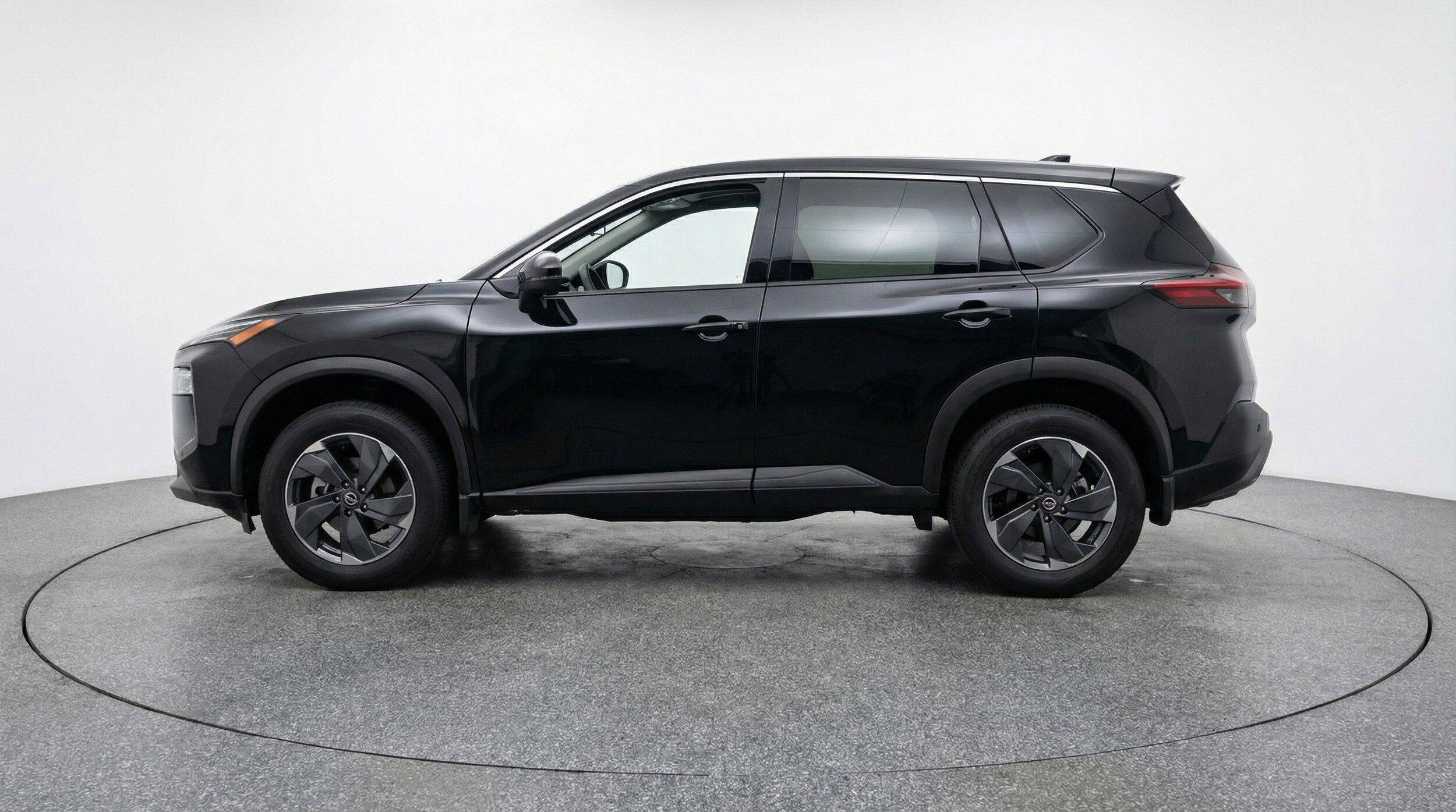 Thumbnail: 2025 Nissan Rogue - 5