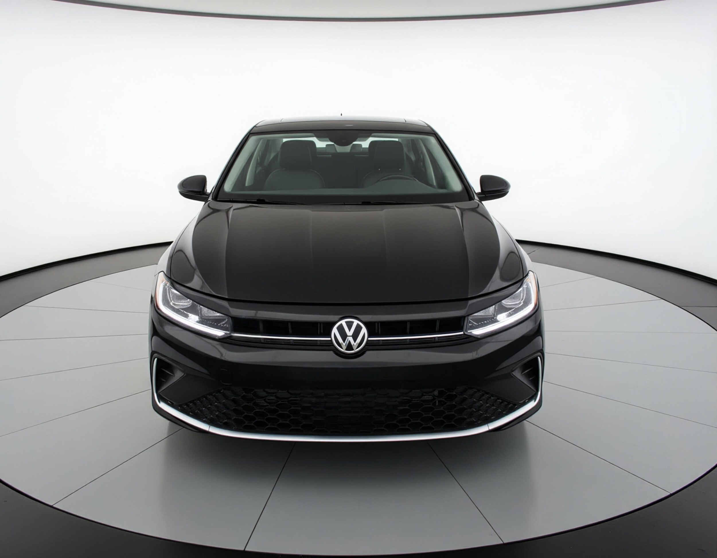 Thumbnail: 2025 Volkswagen Jetta - 2