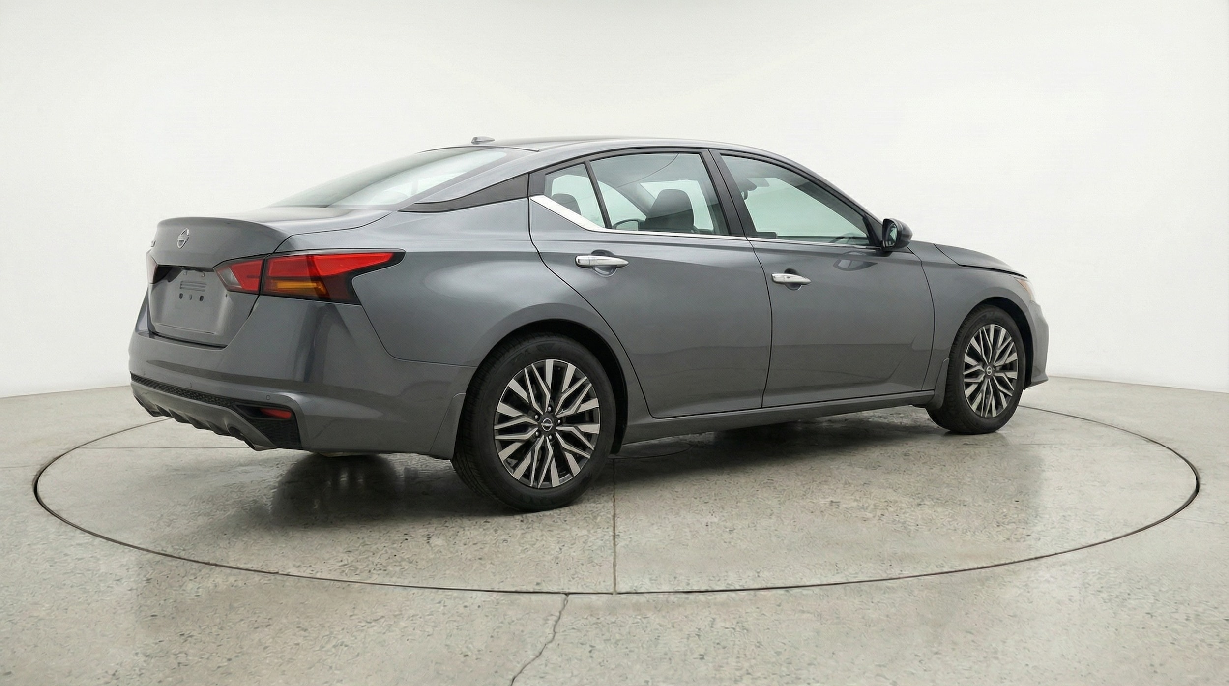 Thumbnail: 2025 Nissan Altima - 7