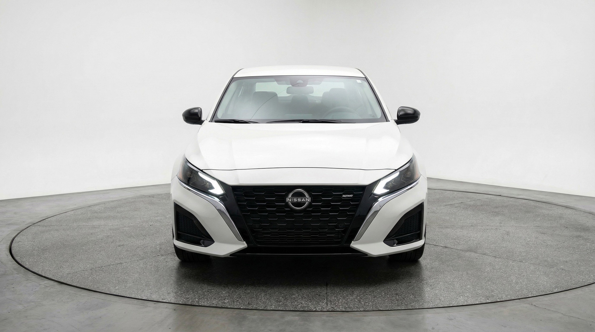 Thumbnail: 2025 Nissan Altima - 2