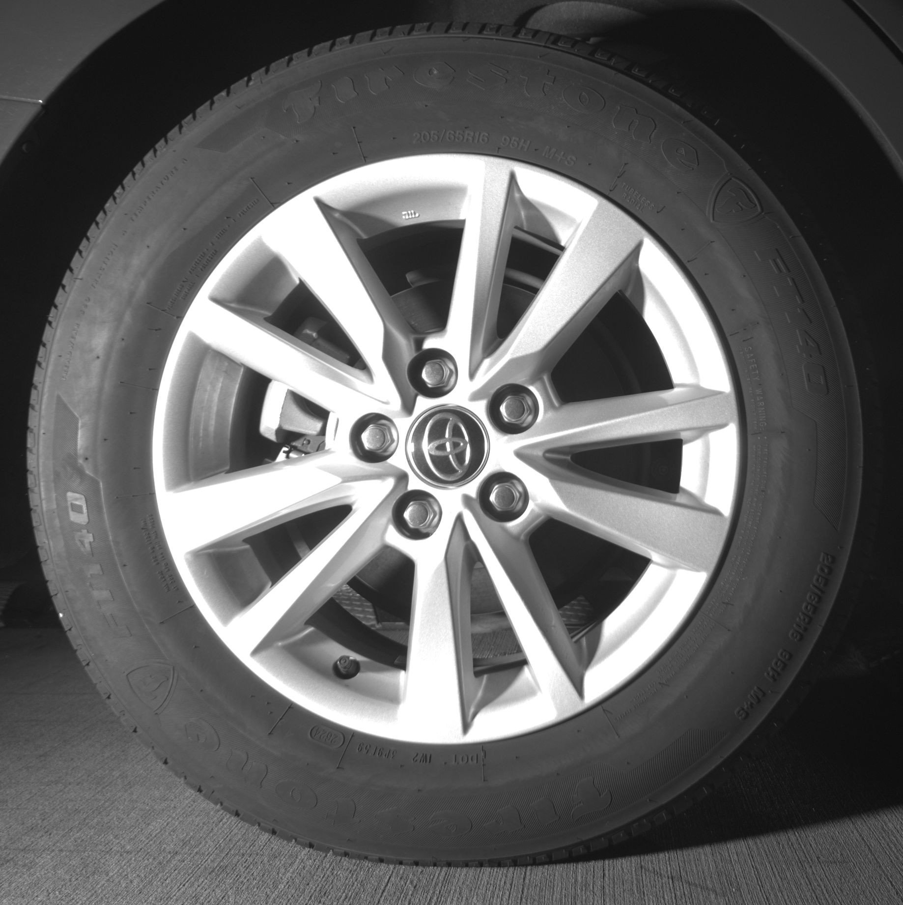 Thumbnail: 2025 Toyota Camry - 15