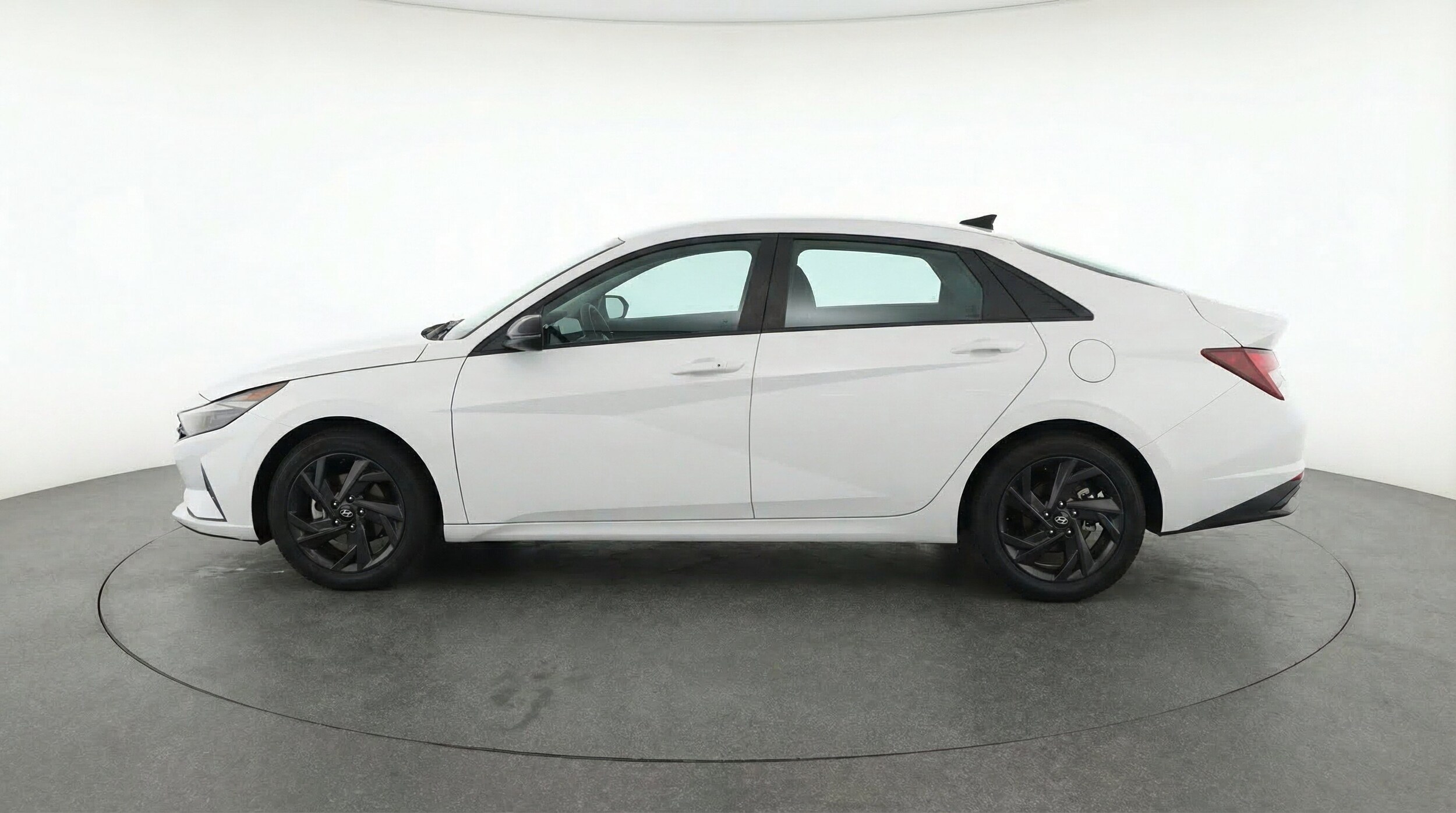 Thumbnail: 2026 Hyundai Elantra - 5