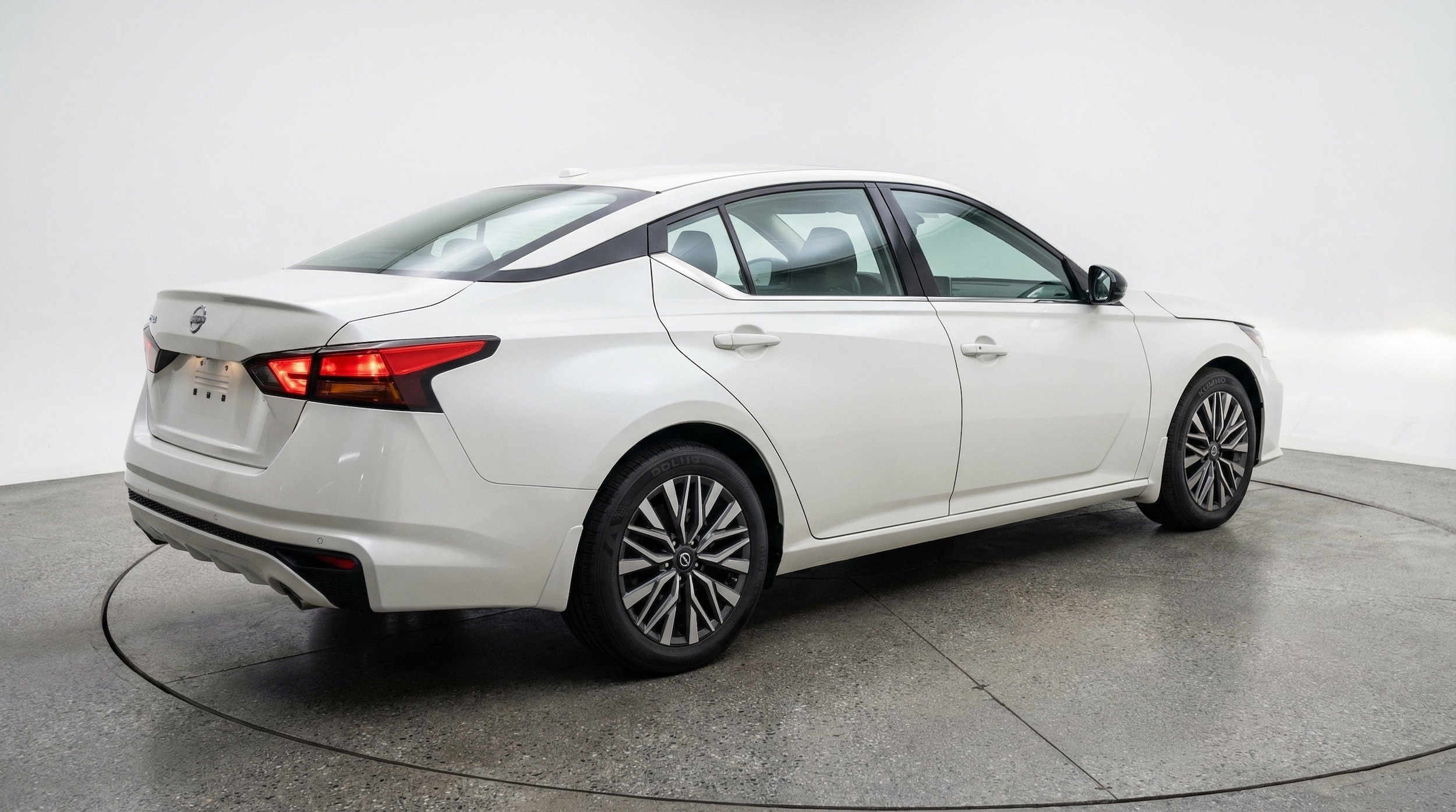Thumbnail: 2026 Nissan Altima - 9